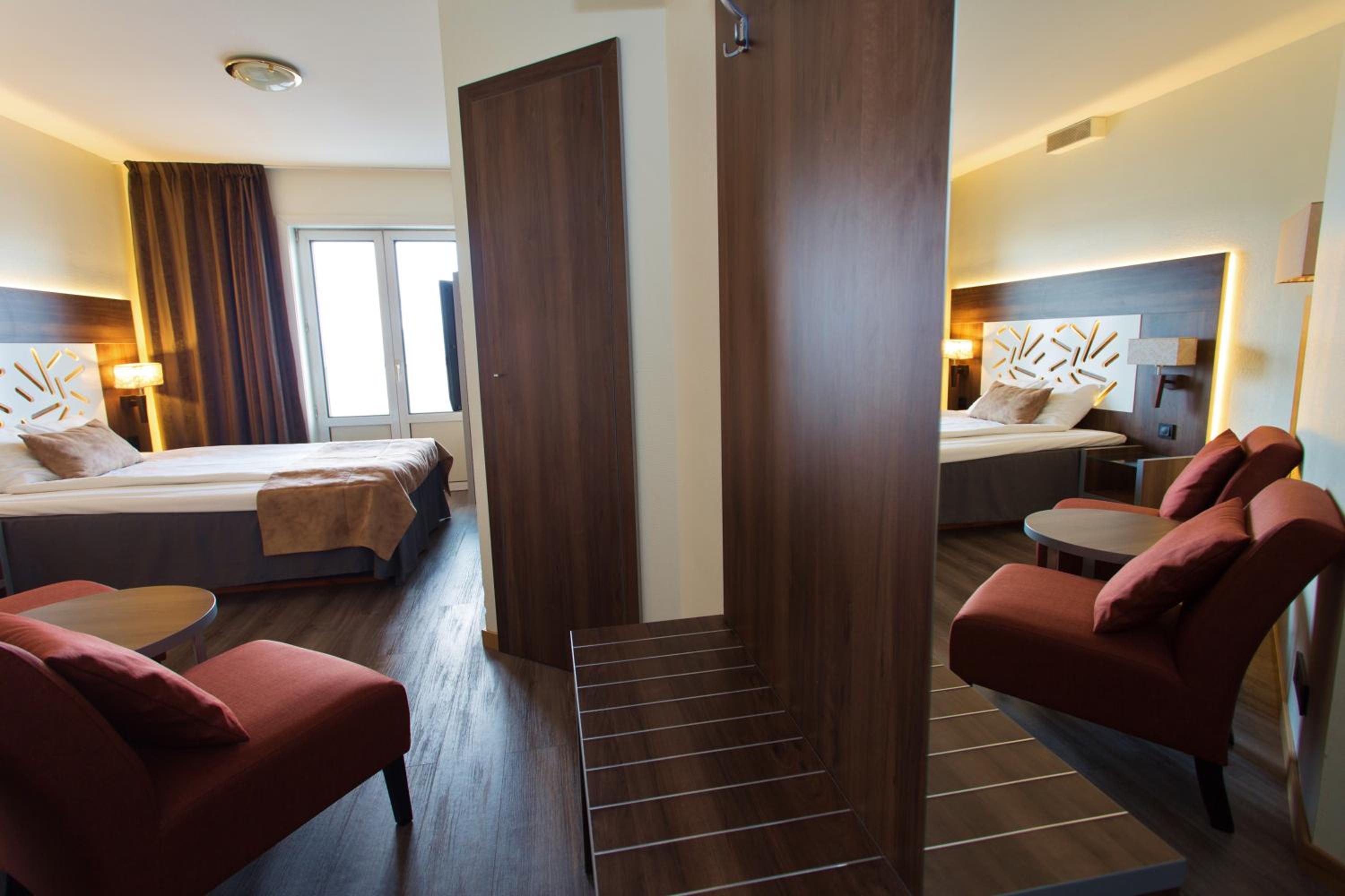 Family Queen Room