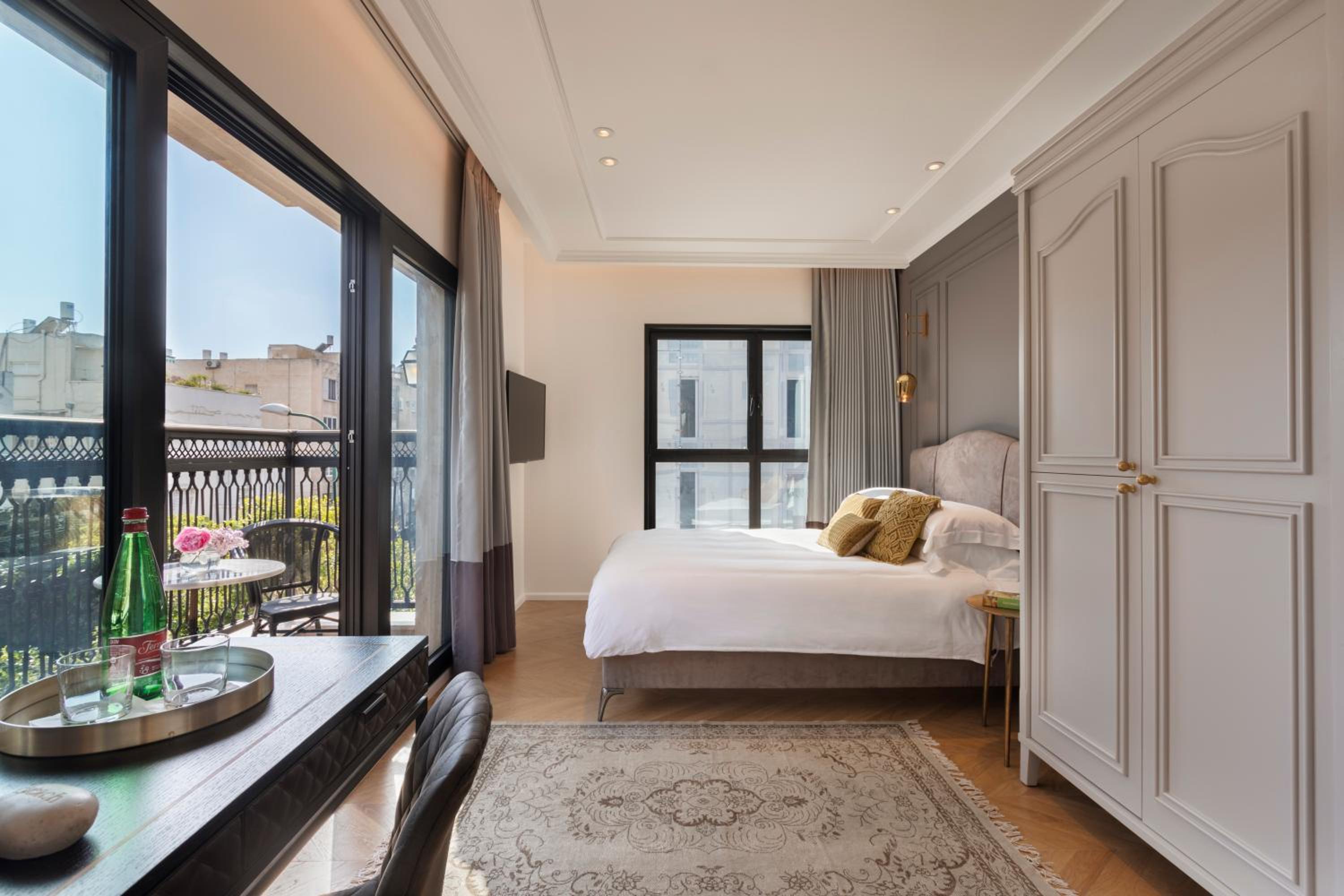 Classic Room with Balcony