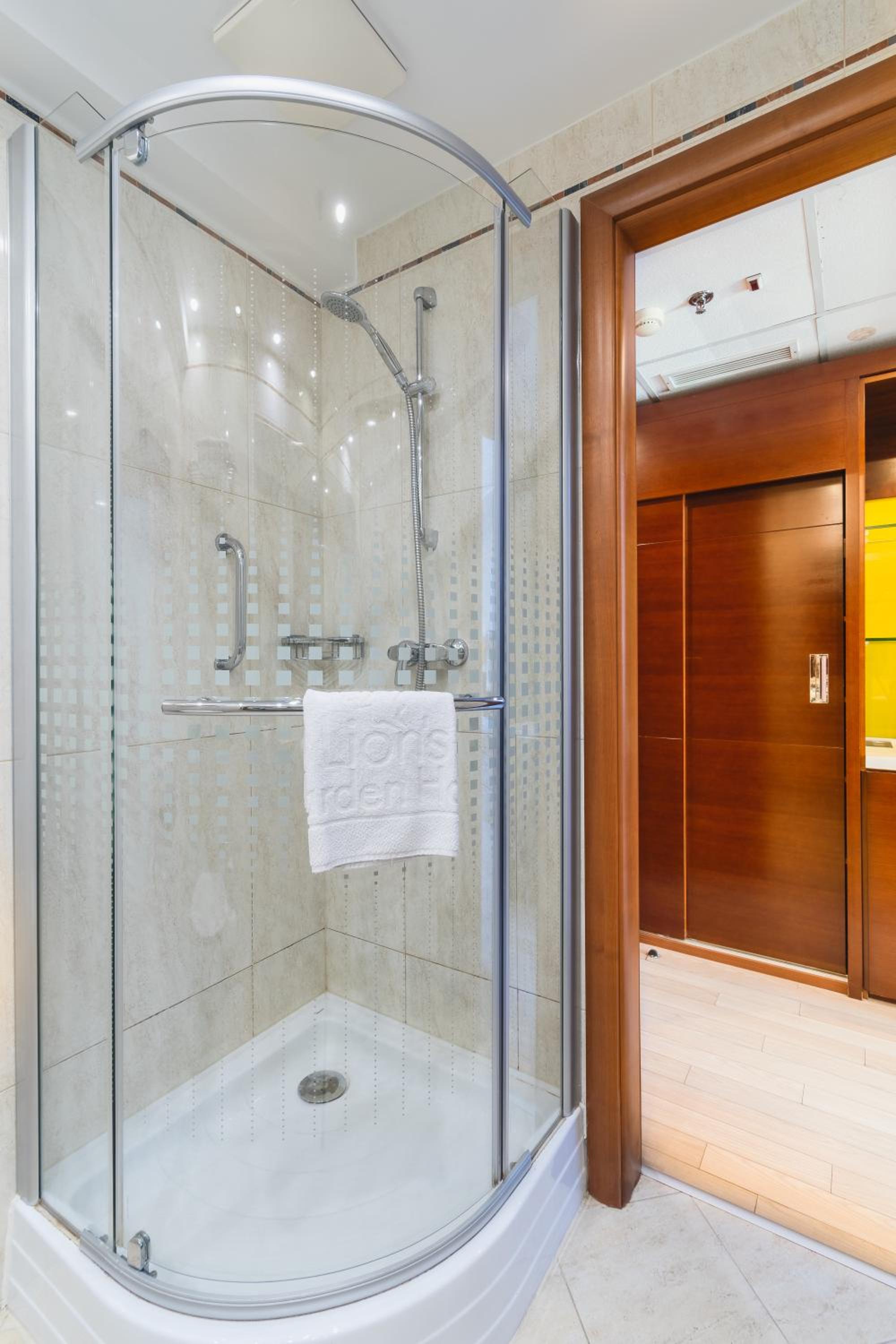 Superior Single Room