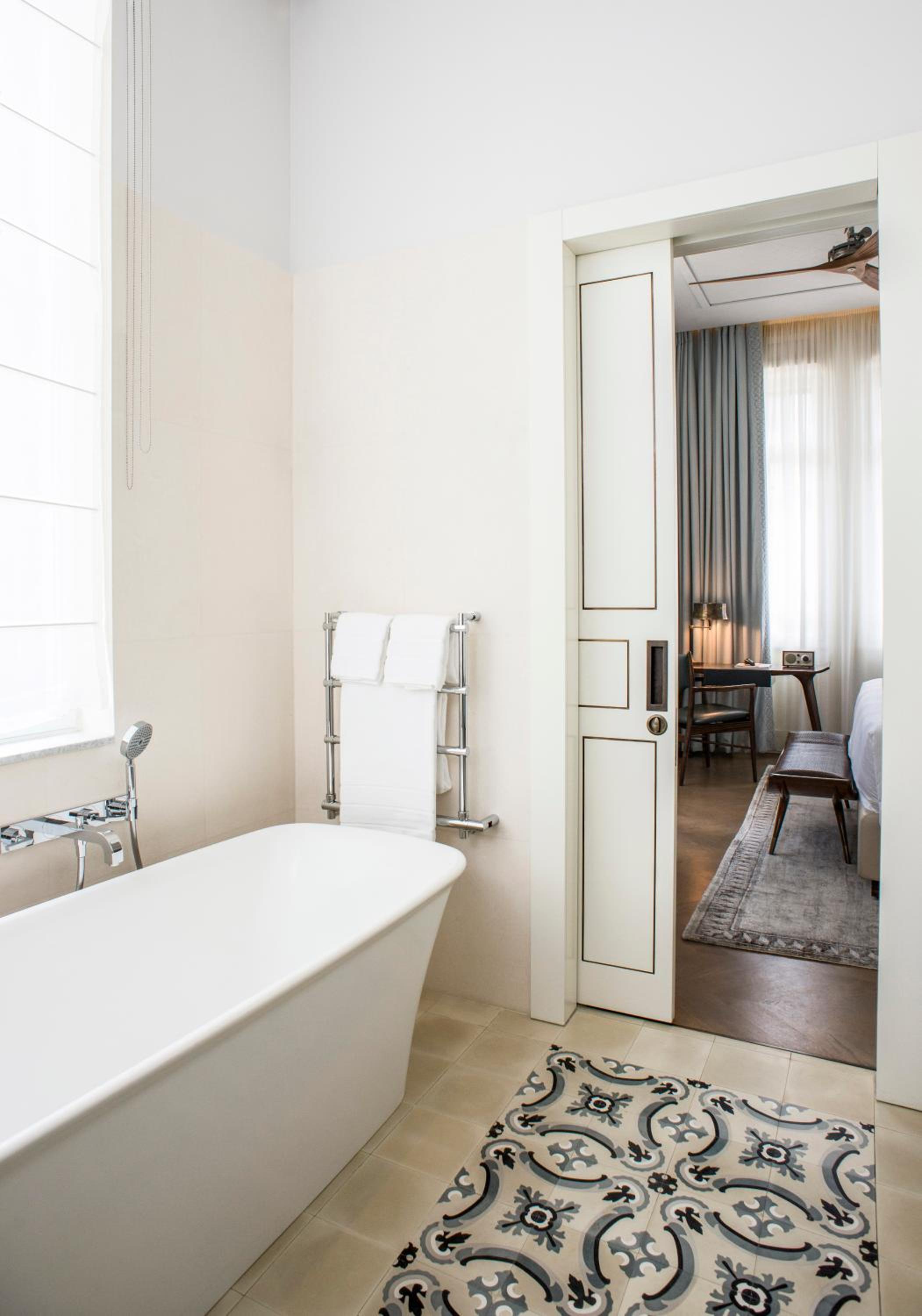 Grand Deluxe Double Room