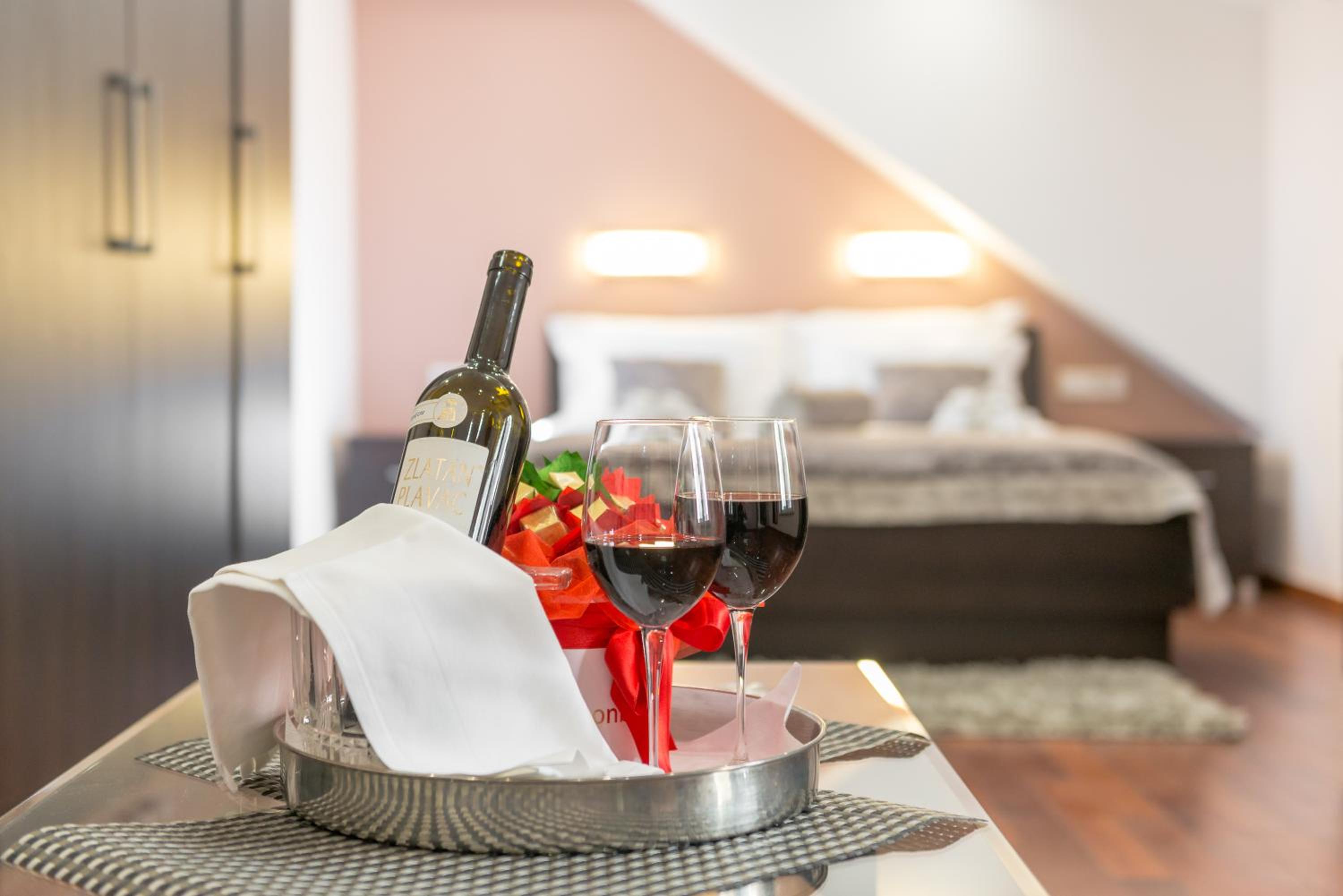 Deluxe Double Room with City View