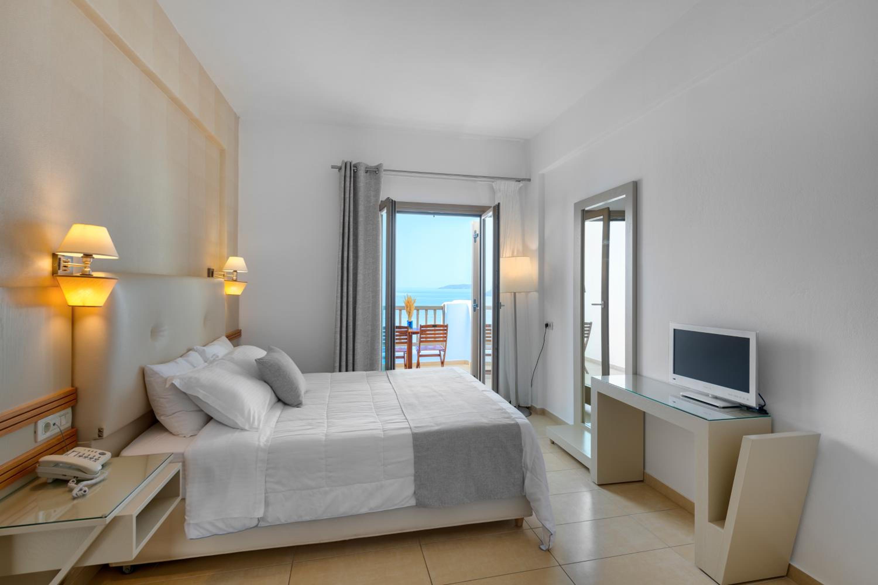Suite with Sea View