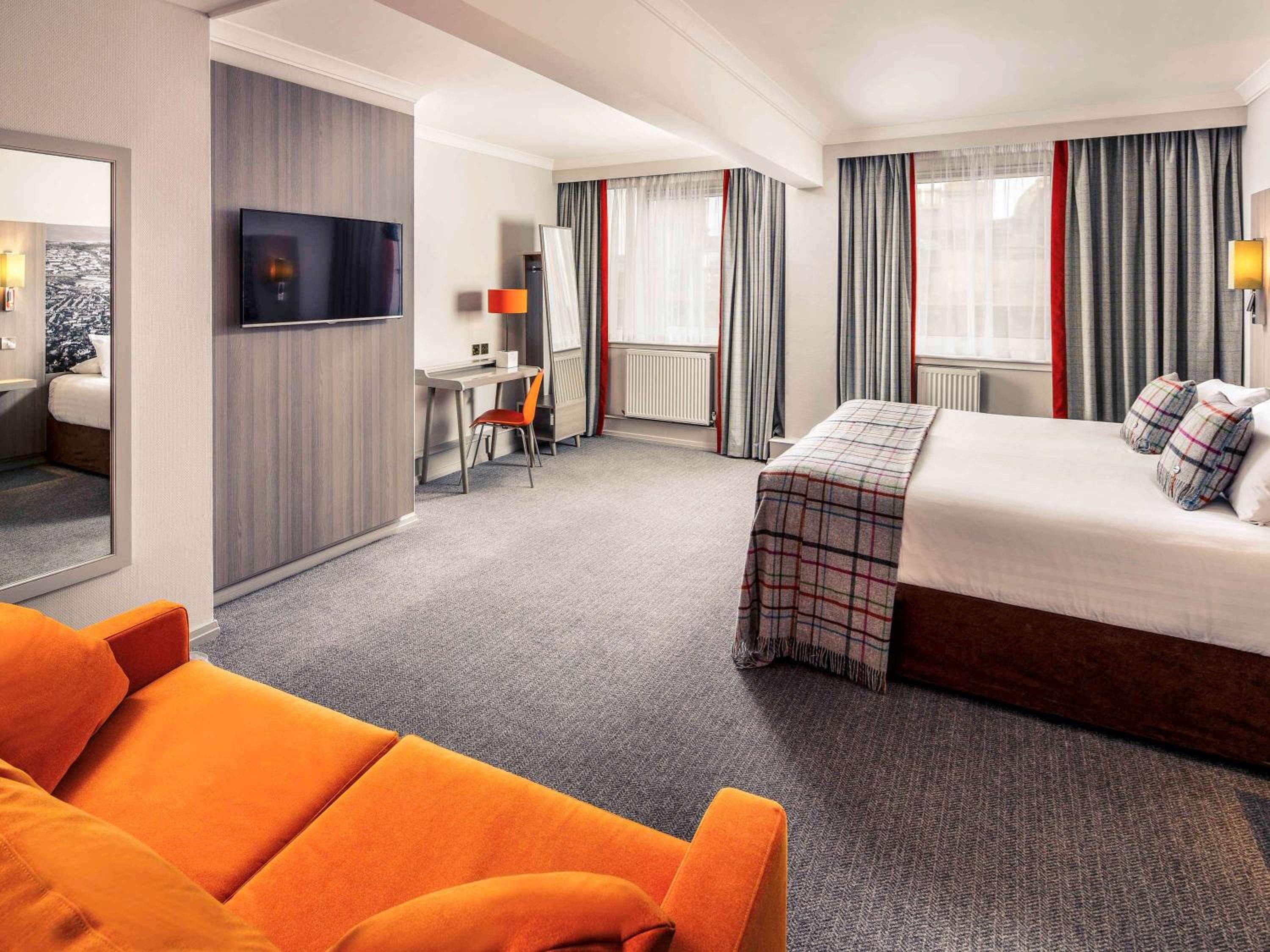 Privilege Double Room with Riverside or Old Town View