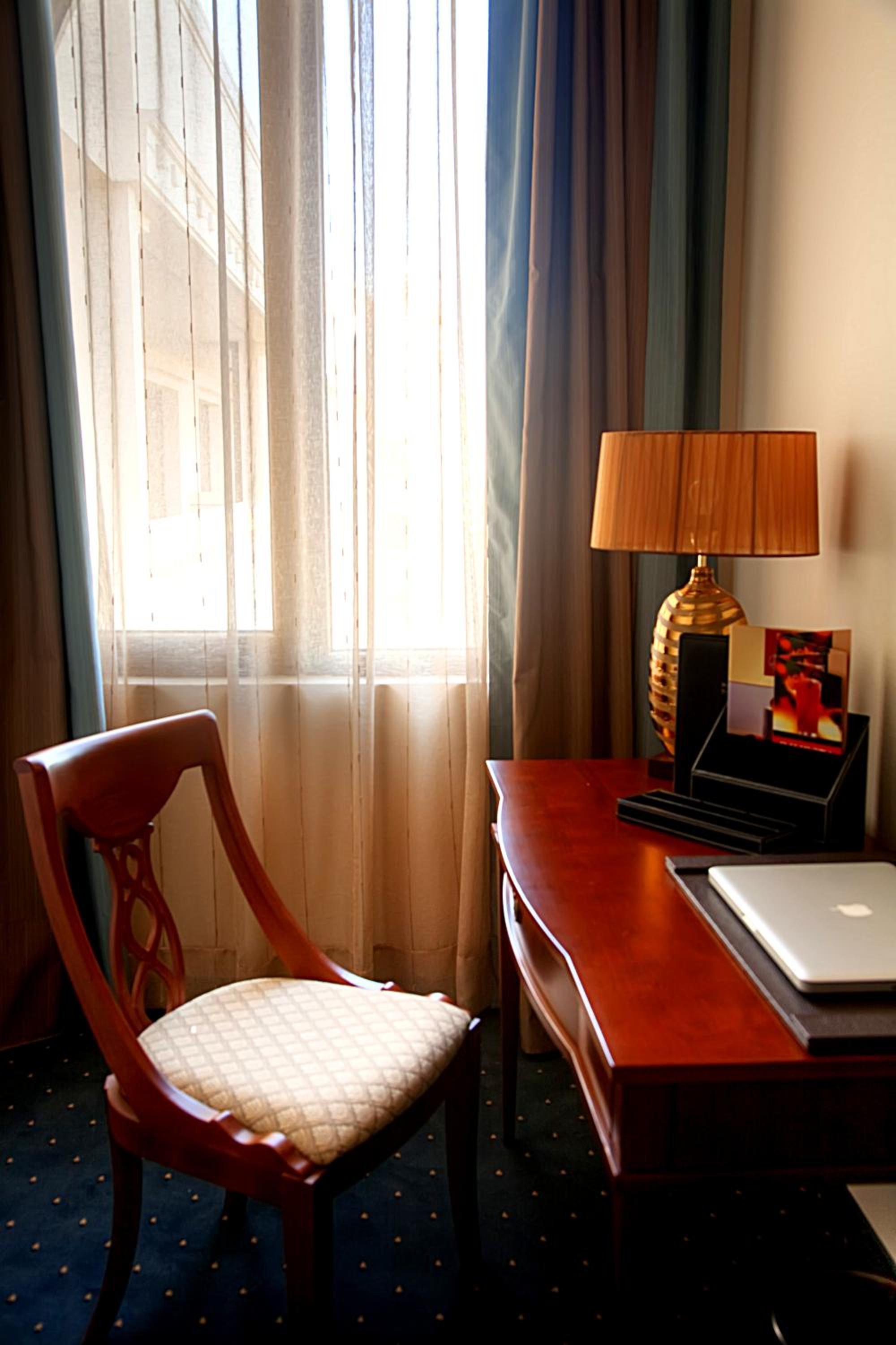 Deluxe Double Room with City View