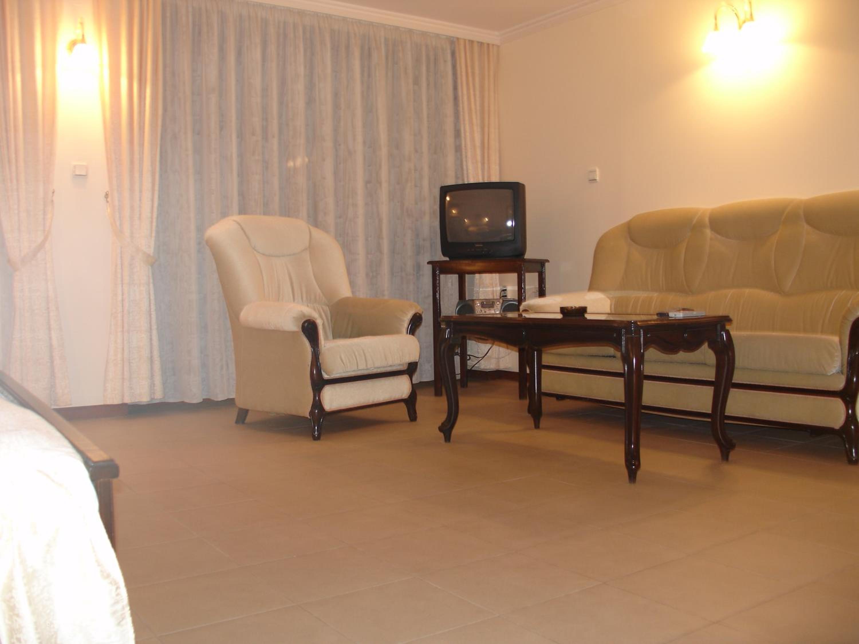 Double / Twin Room With Balcony (2 Adults + 2 Children)