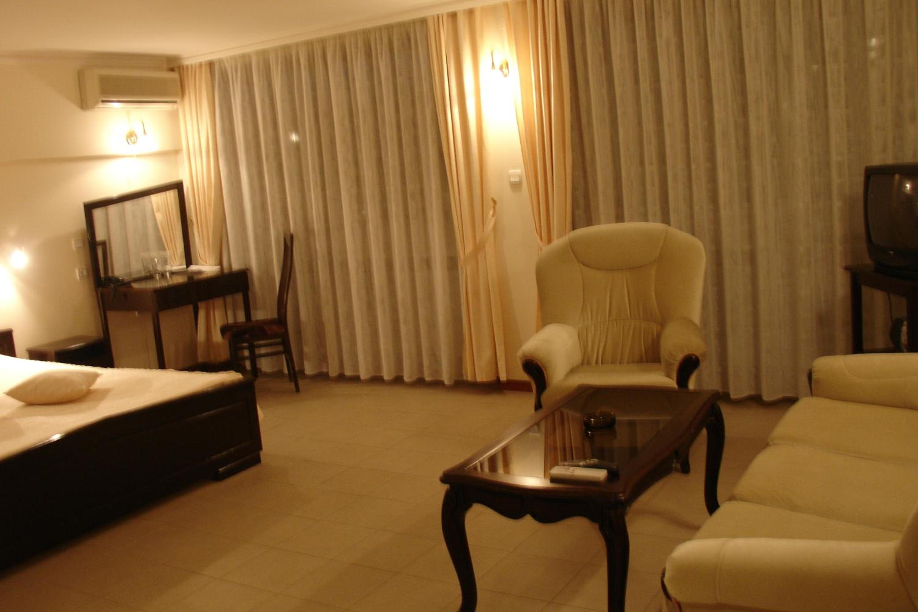 Double / Twin Room With Balcony (2 Adults + 2 Children)