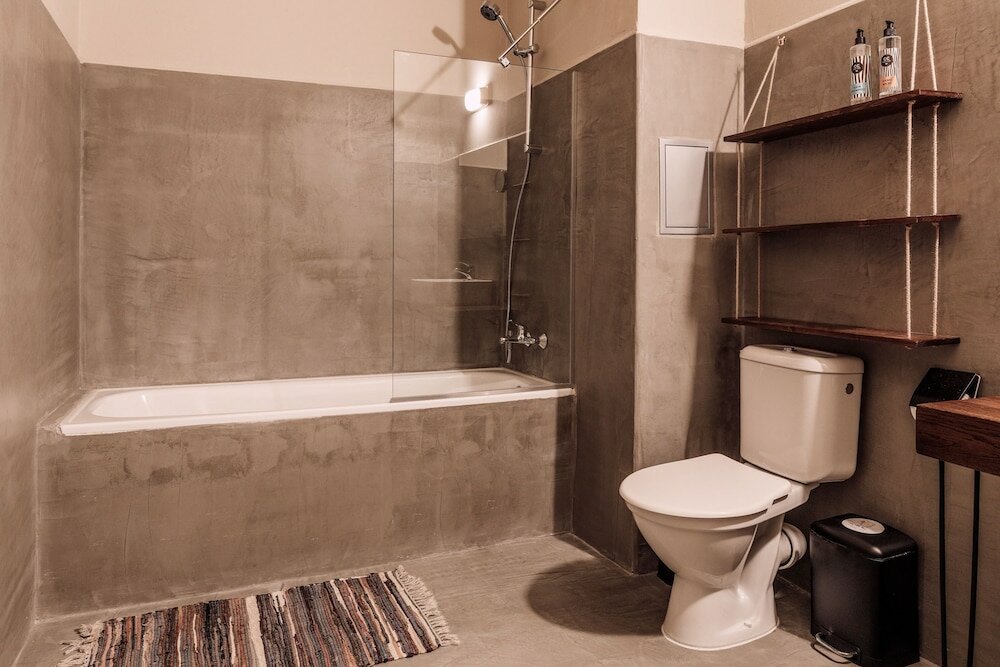 Standard Double Room, 2 Twin Beds, Partial Sea View