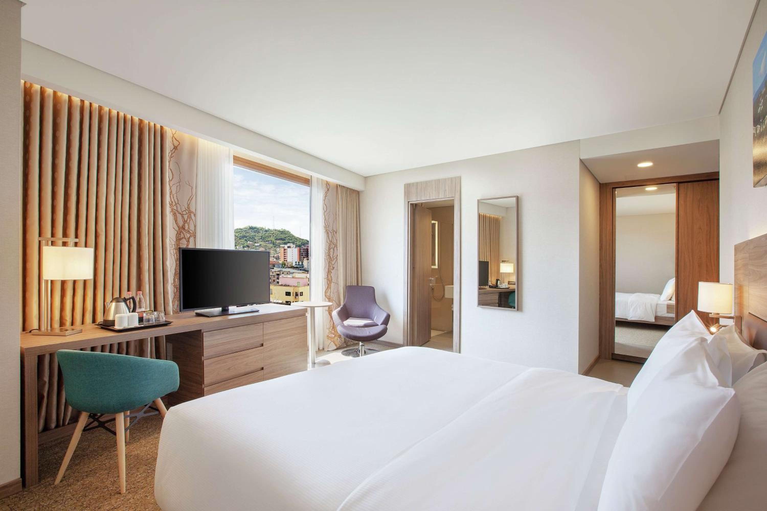 King Room