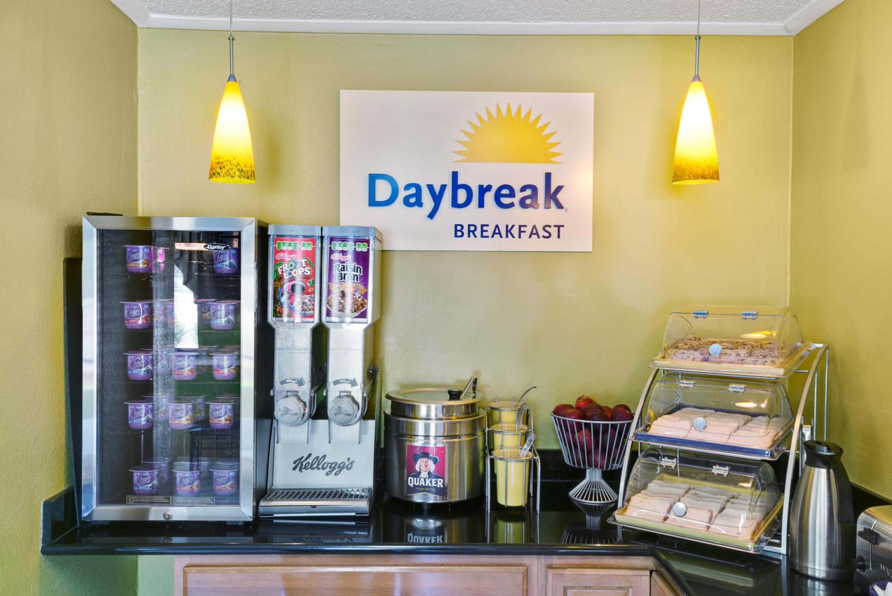 Double Room with Two Double Beds - Non-Smoking