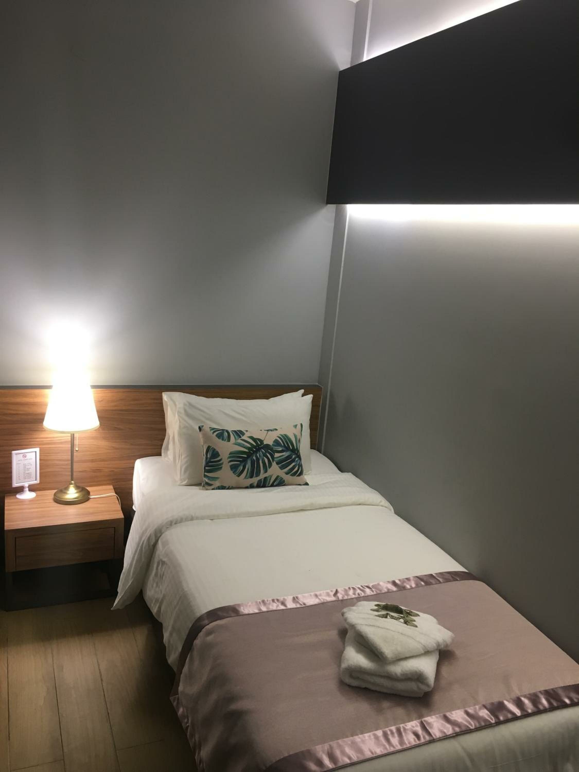 Standard Single Room (No Window)