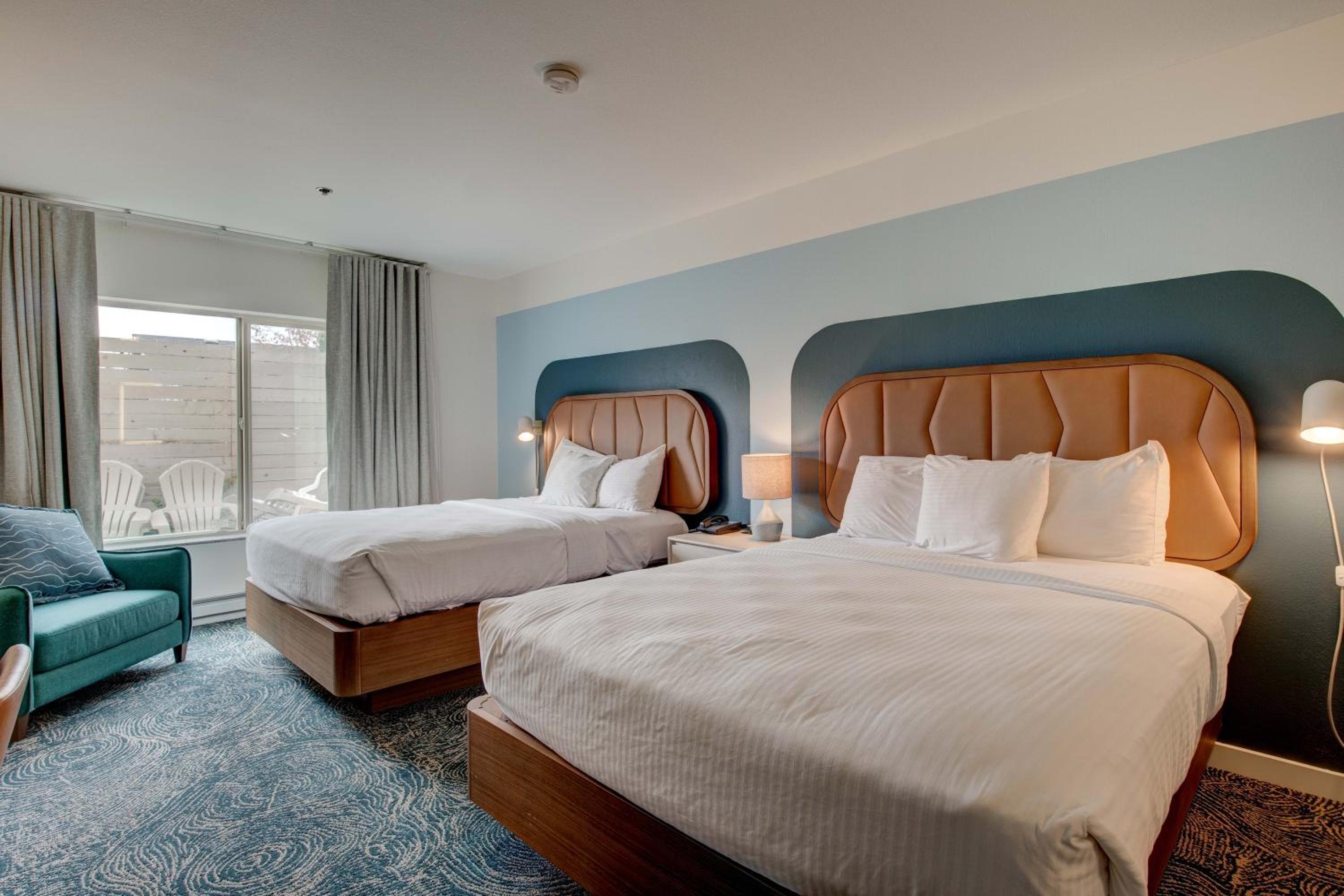 Deluxe Family Suite with Kitchen - No View