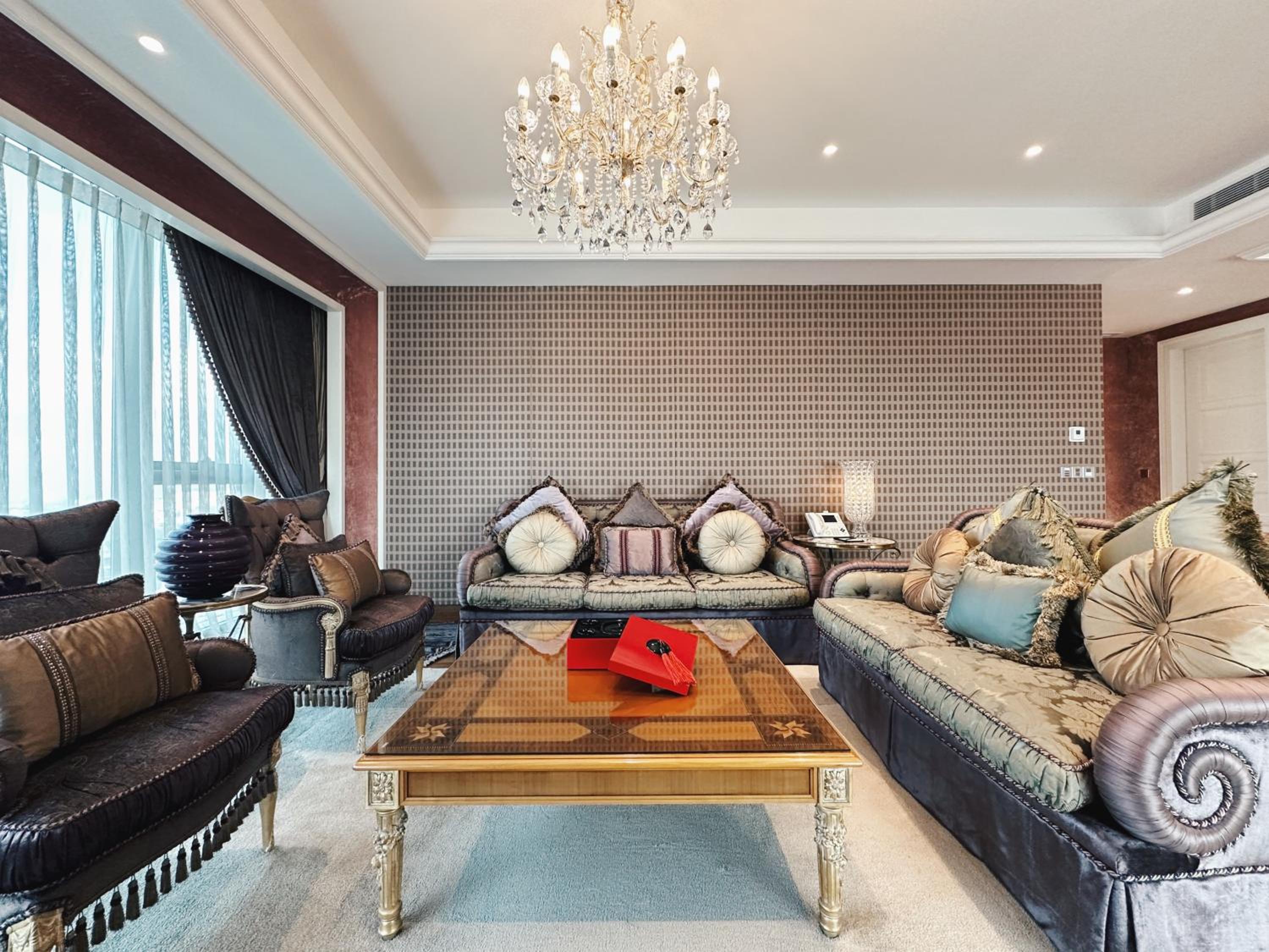 Designer Suite with Two-way Airport Transfer and Executive Lounge Access