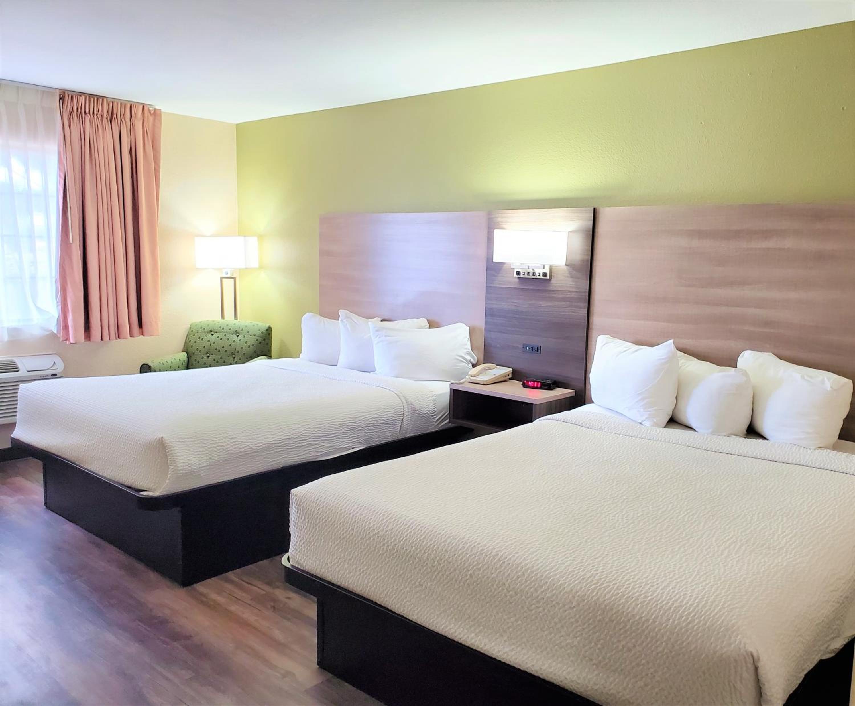 Queen Room with Two Queen Beds - Non-Smoking