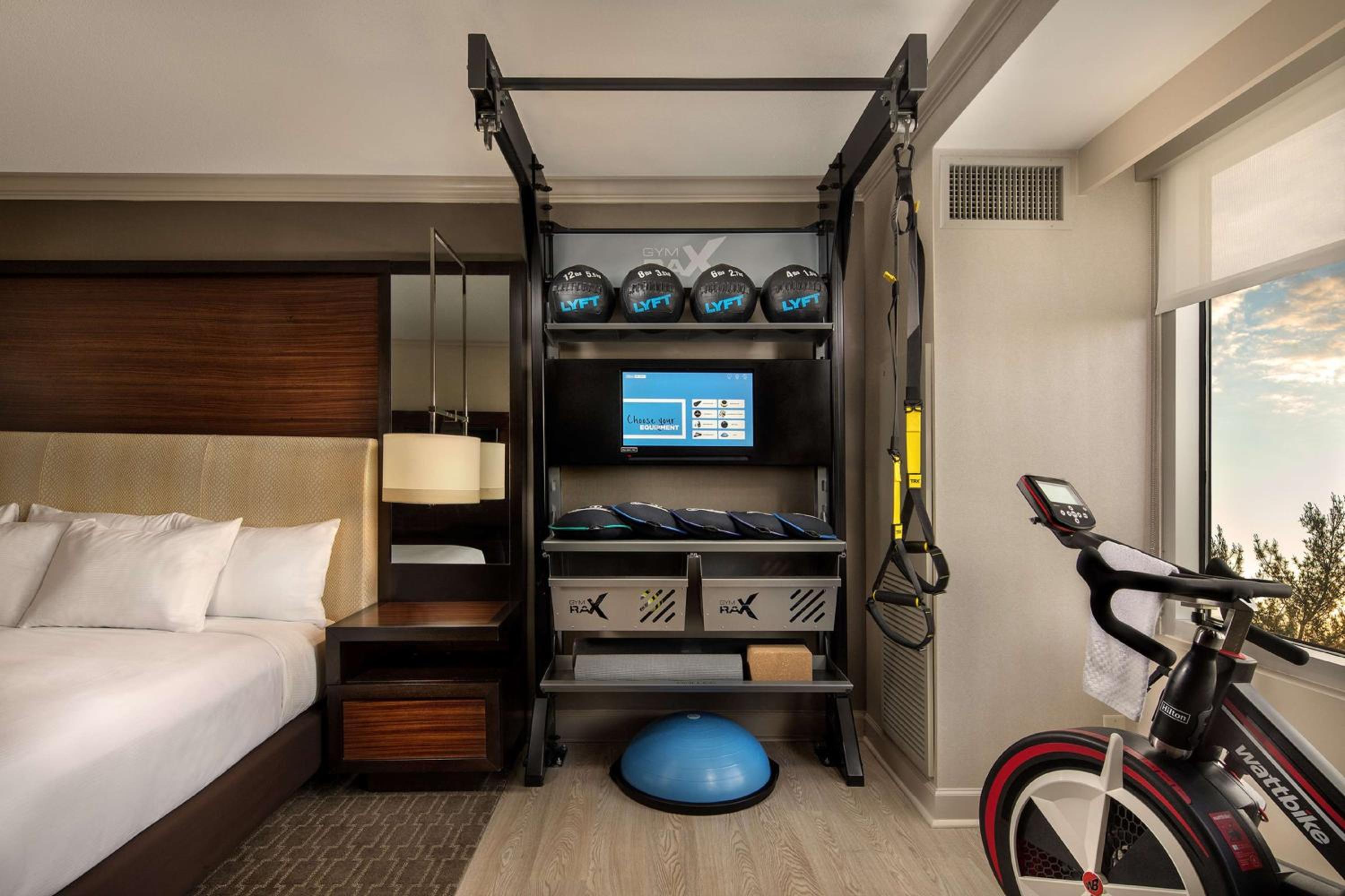 Fitness King Room