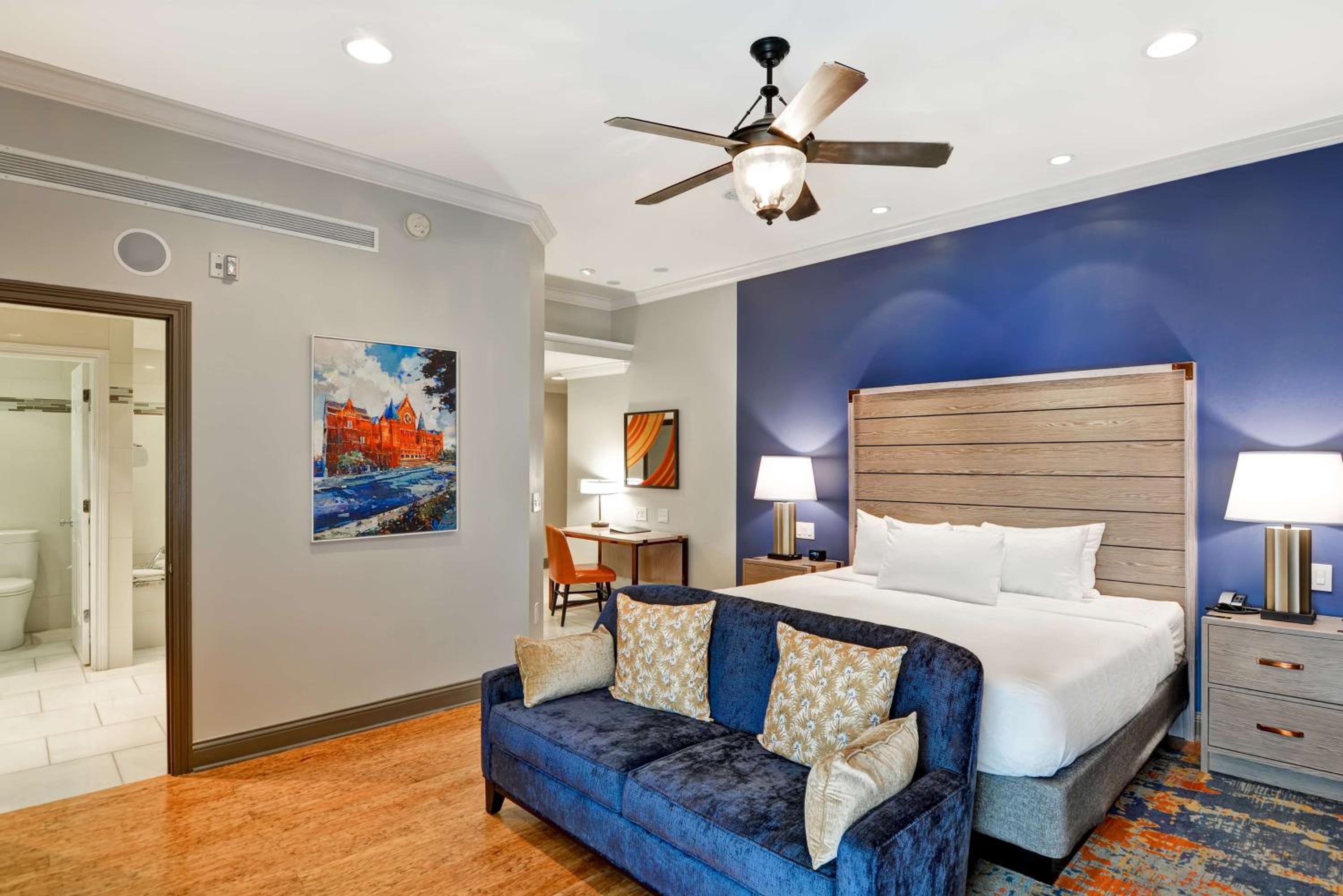 King Room with Whirlpool