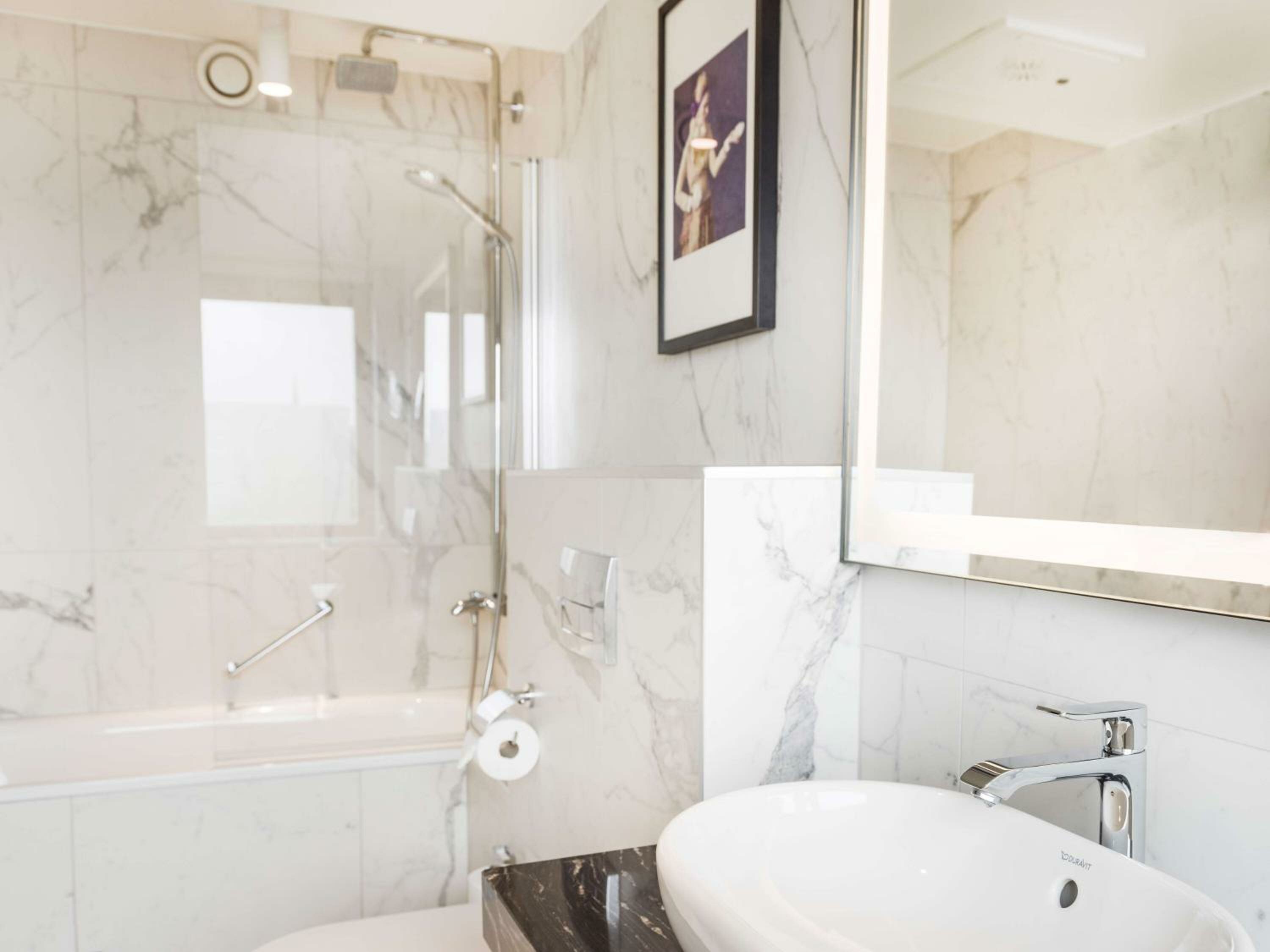 Premium Room with Lake View