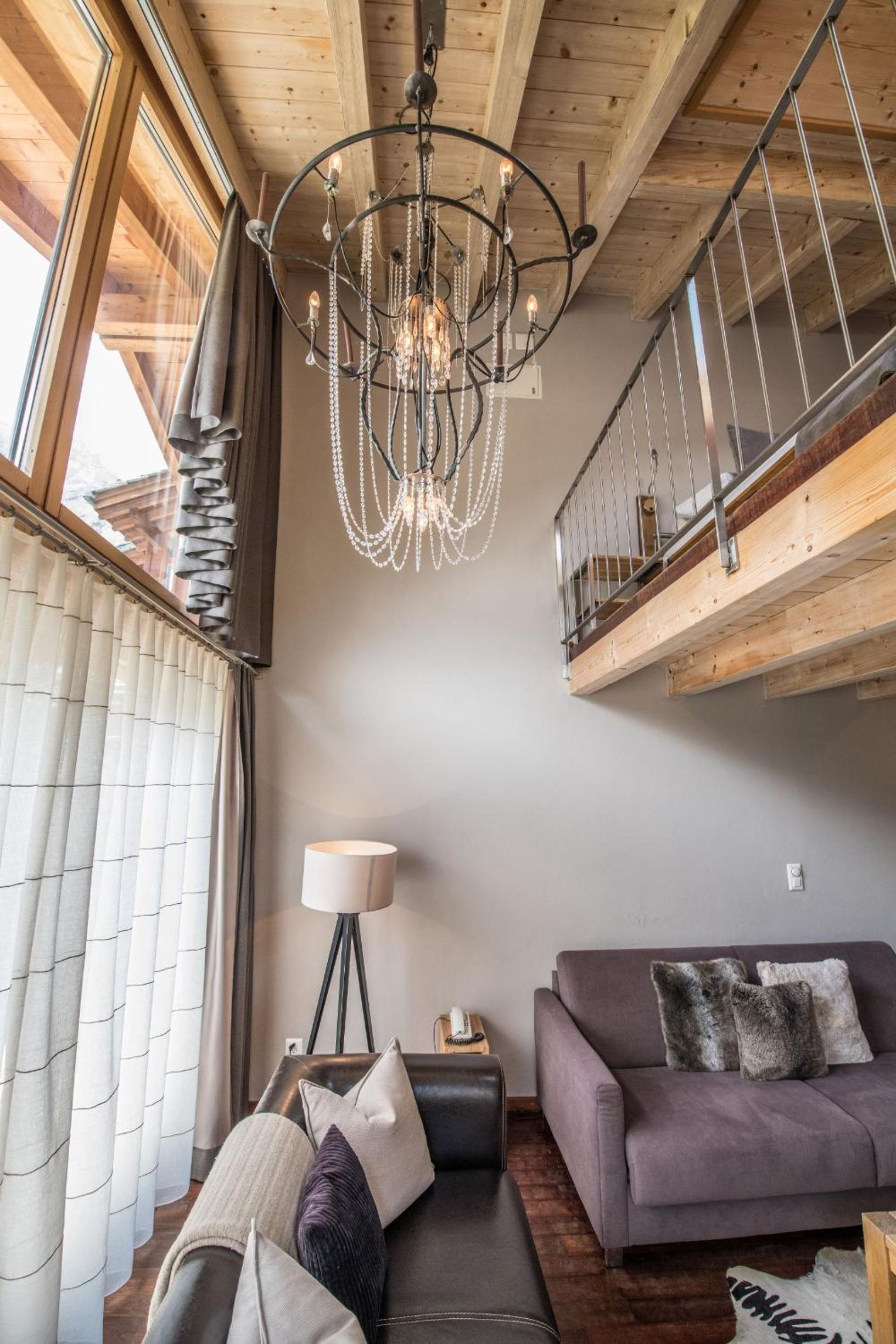 Duplex Junior Suite with Matterhorn View