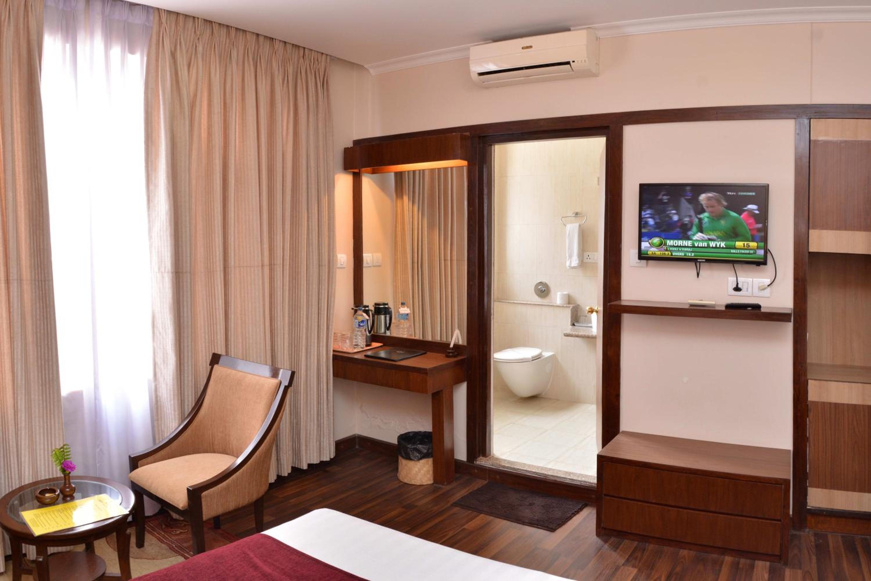 Superior Deluxe Double or Twin Room 
