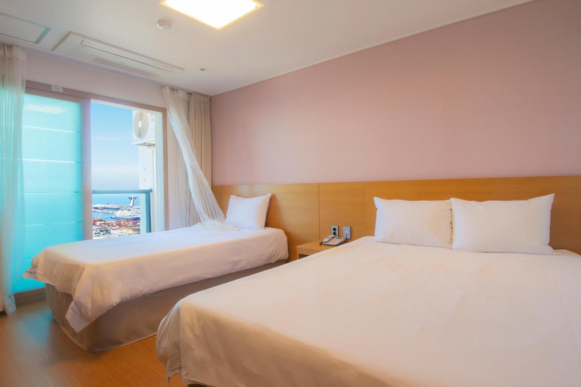 Family Twin Room with Ocean View