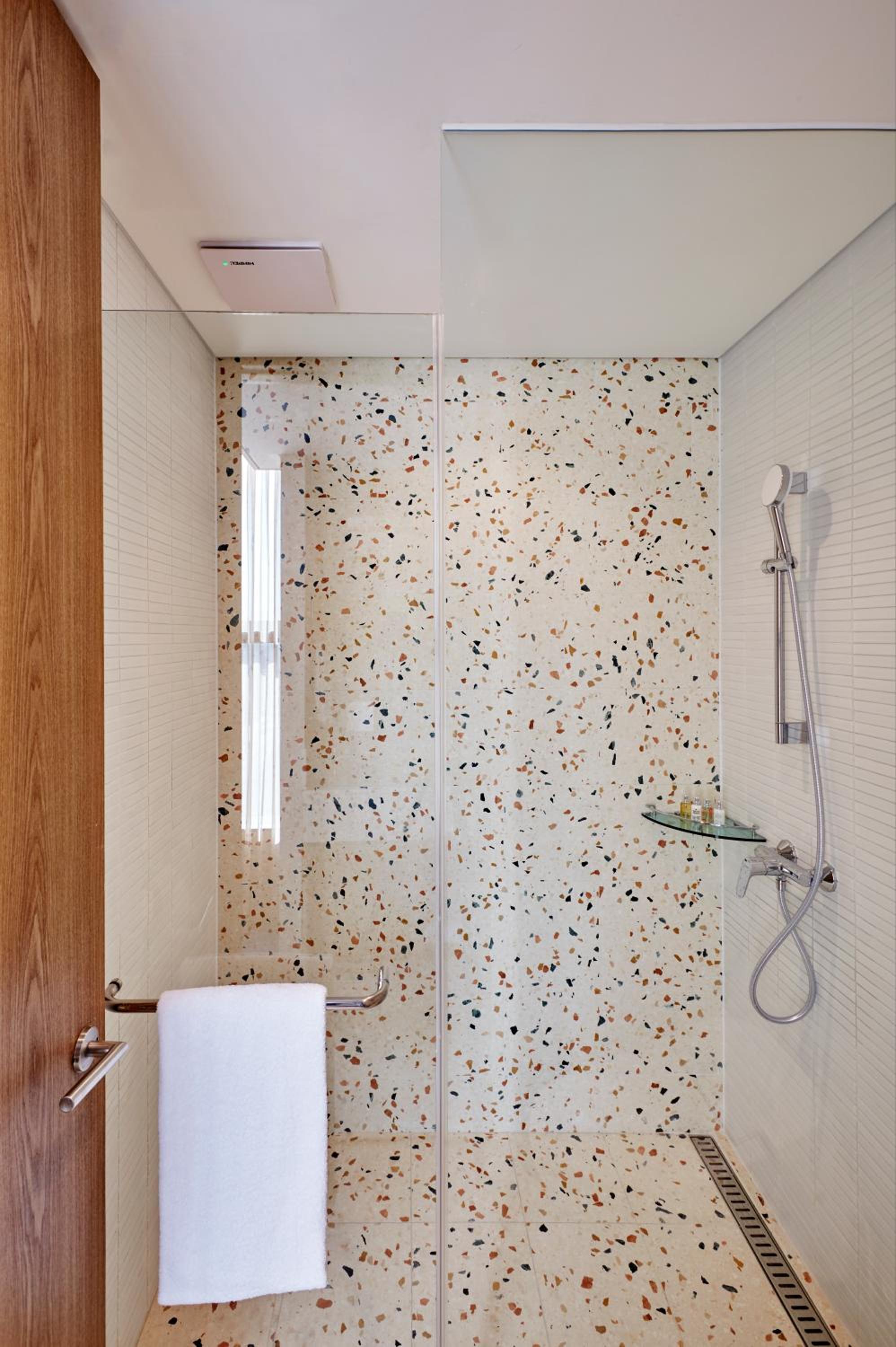 Deluxe Double Corner Room