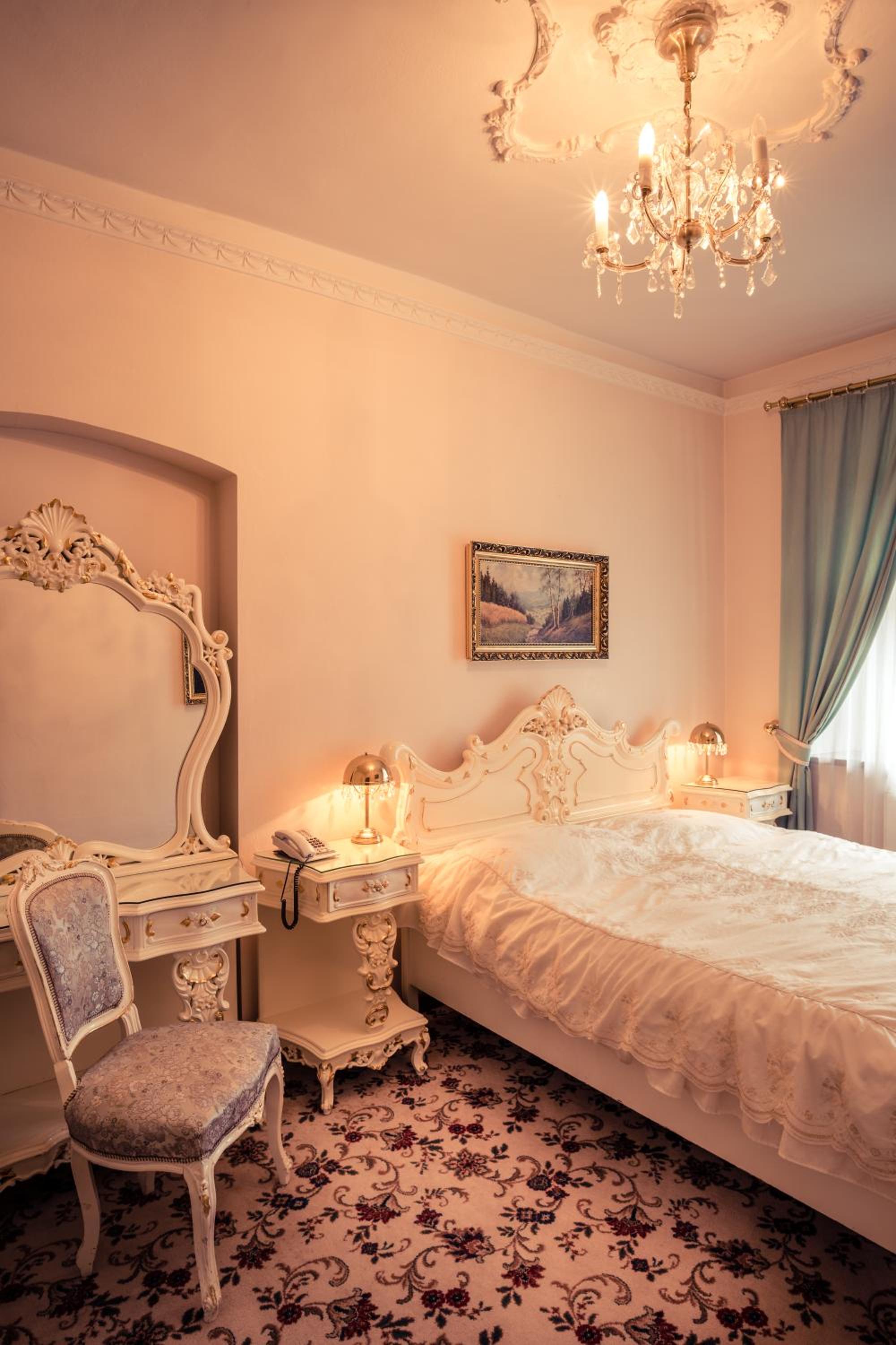 Royal Suite - Garden View