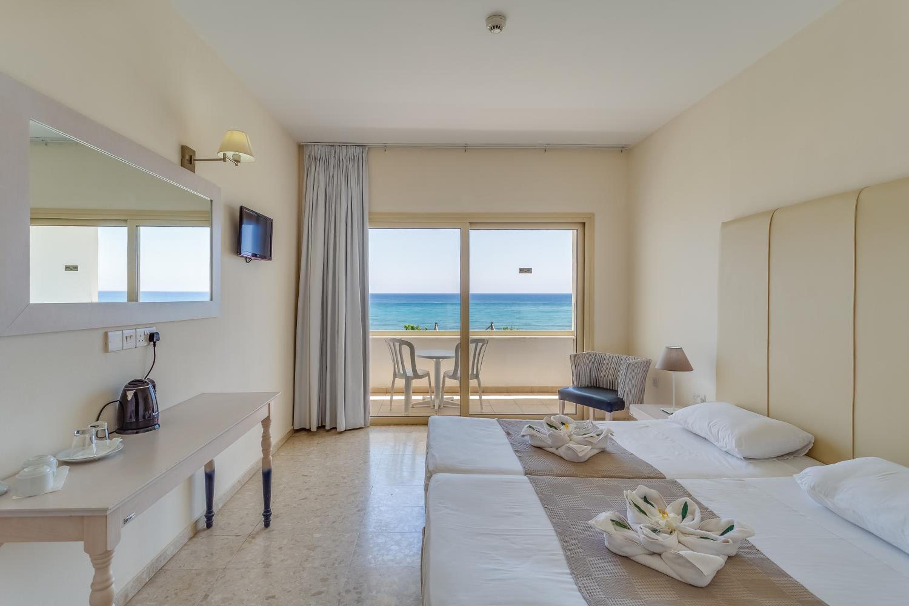 Family Room With Sea View