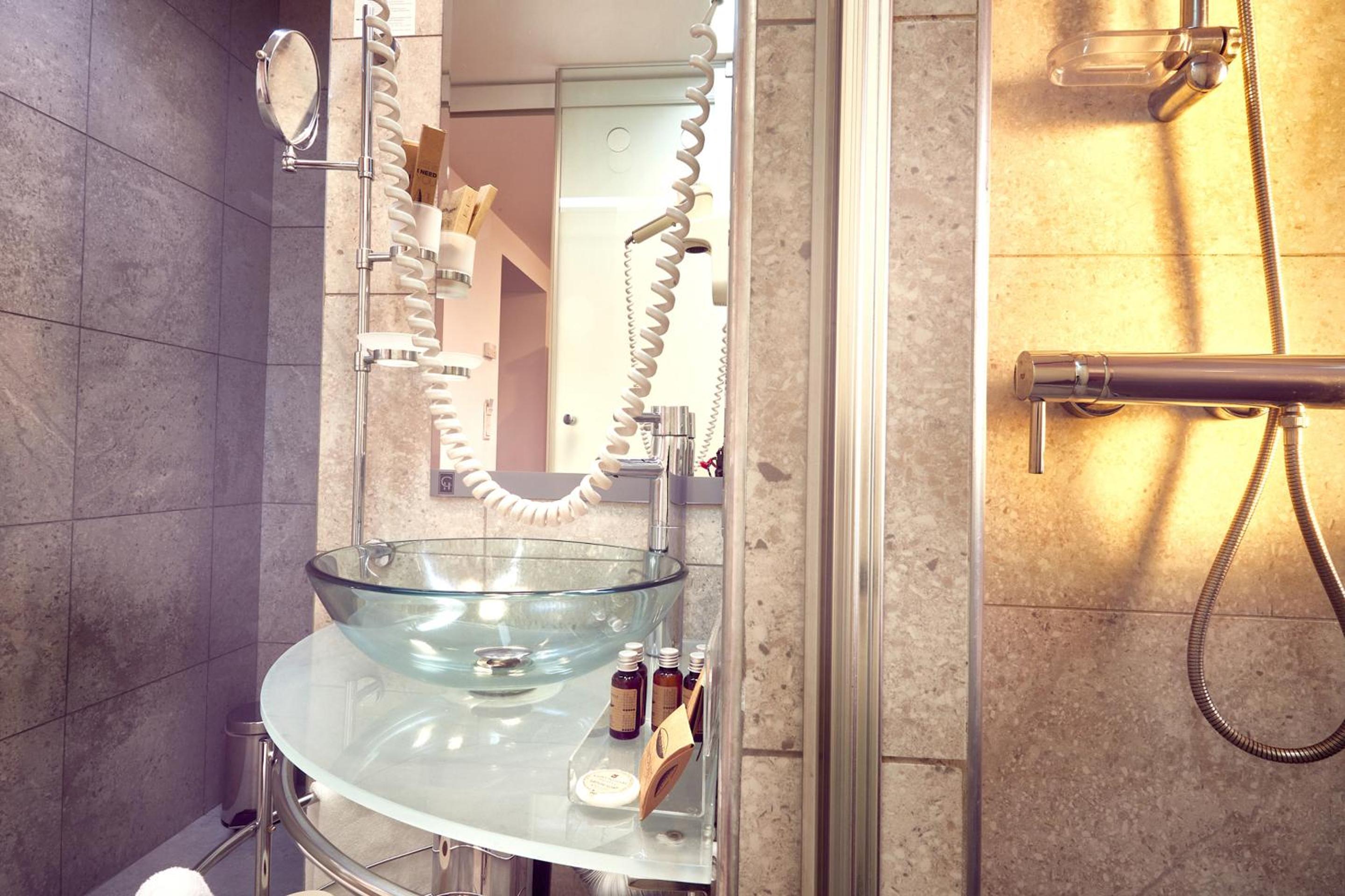 Deluxe Double Room with Mountain View