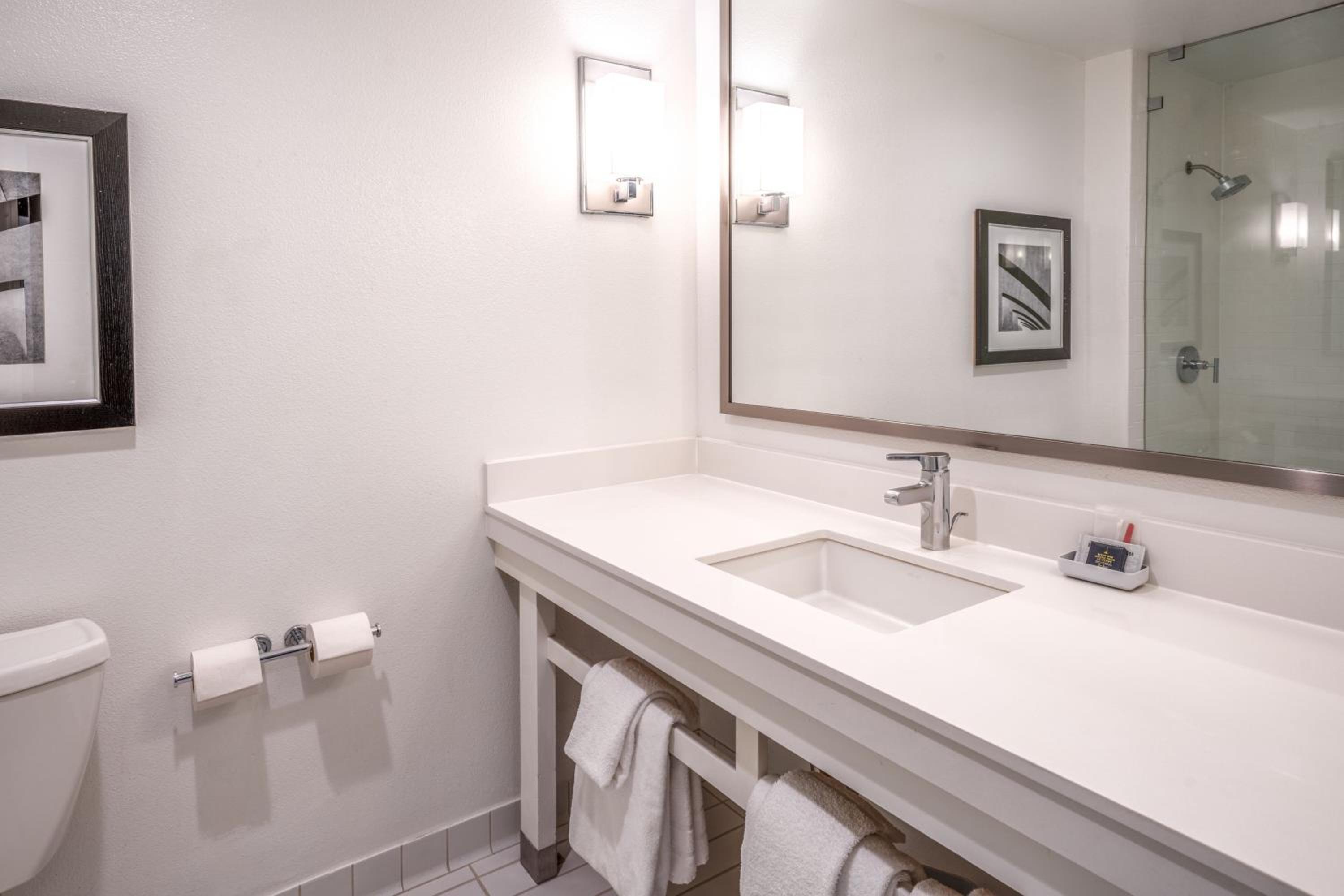 Aloft, Guest room, 1 King