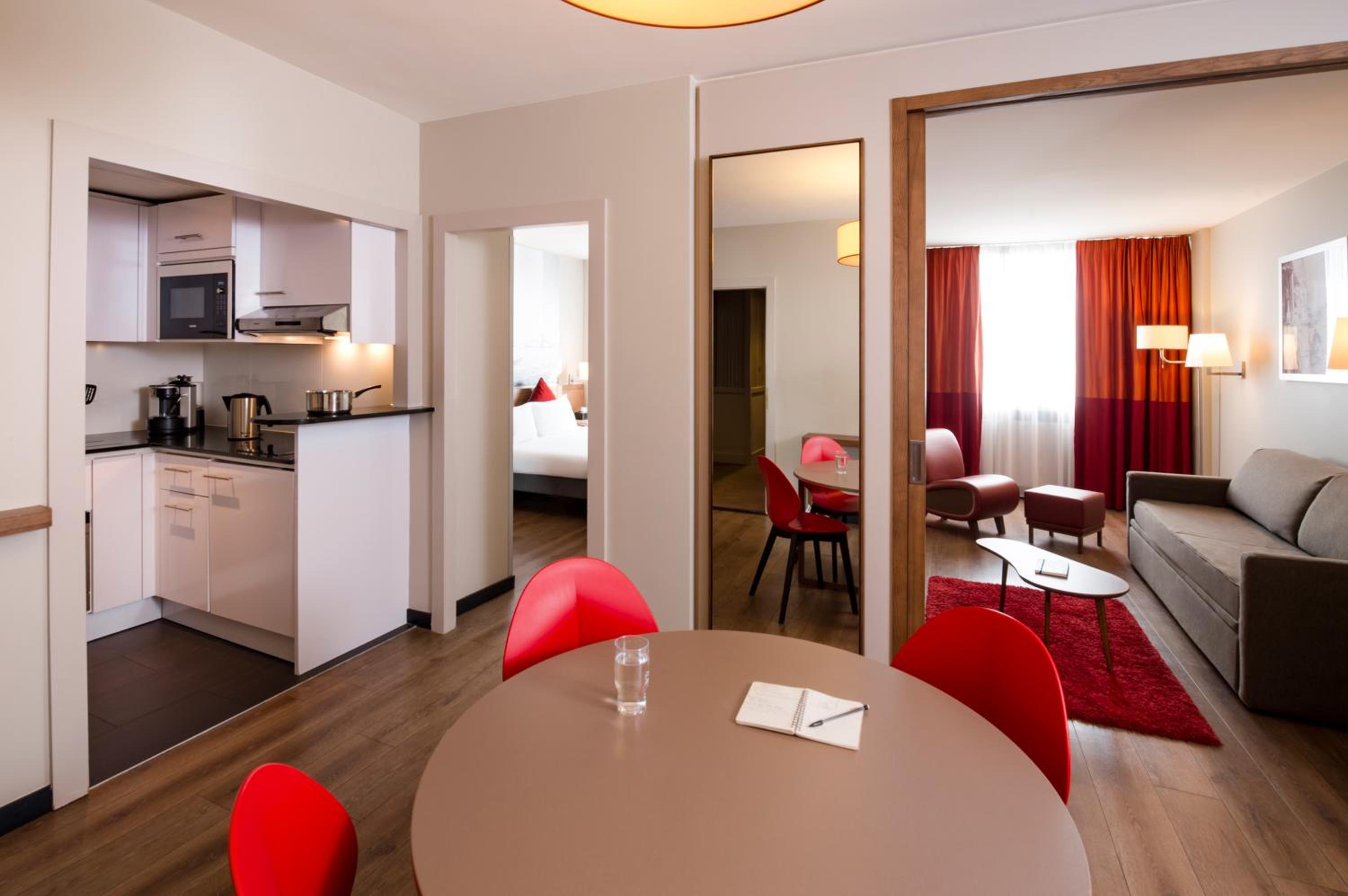 One-Bedroom Apartment (4 Adults)