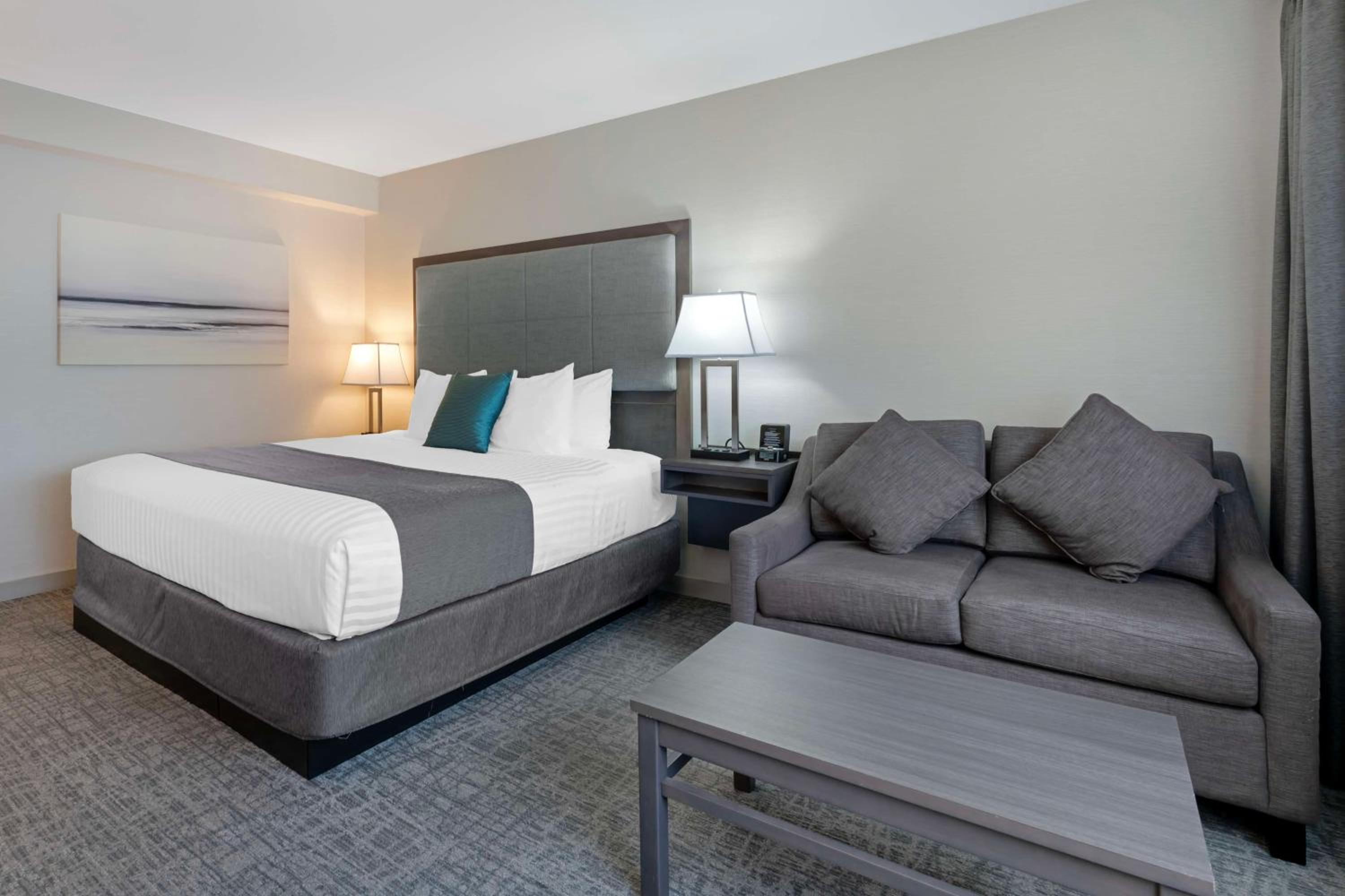 Family Suite - Non-Smoking