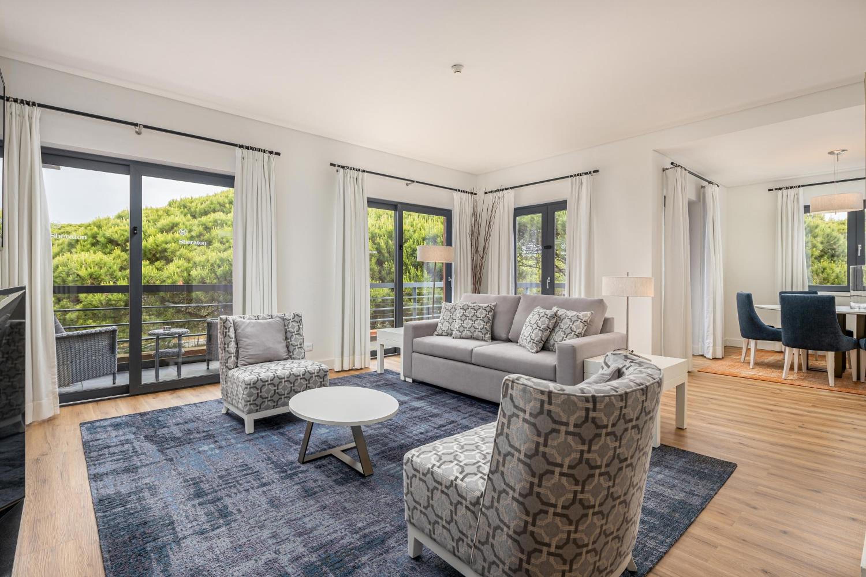 Superior Two-bedroom Suite with Garden View