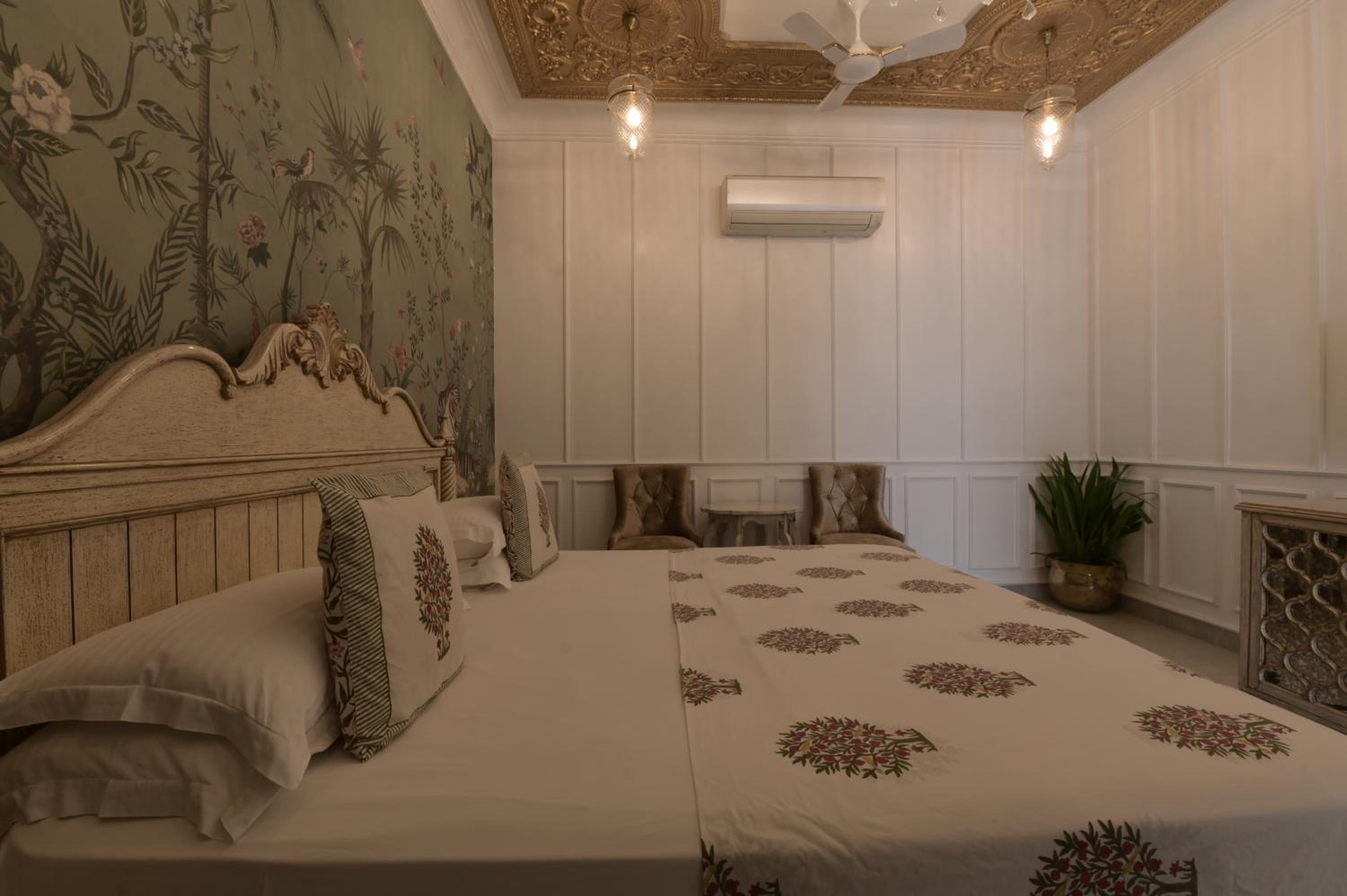 Haveli Room Non Lake Facing: Avail 15% Discount on all restaurant bills,50% Discount on any spa services (Valid for stay till 30th September 2025)