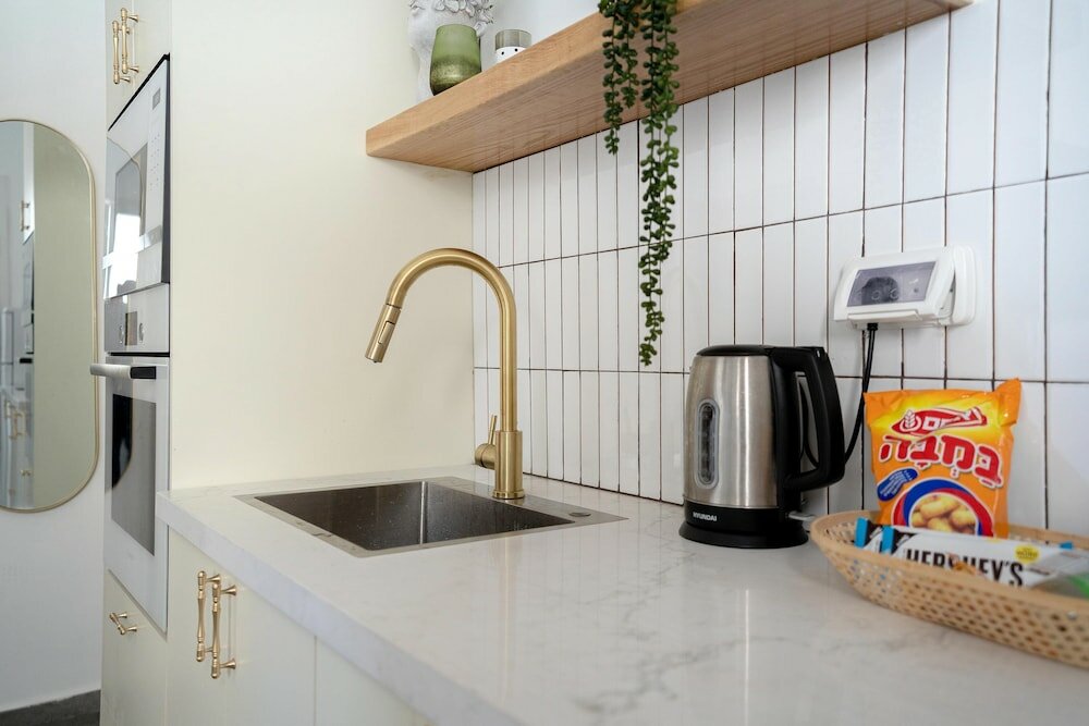 Carmel Beach House Lux 2BR w/ Roof 106\07