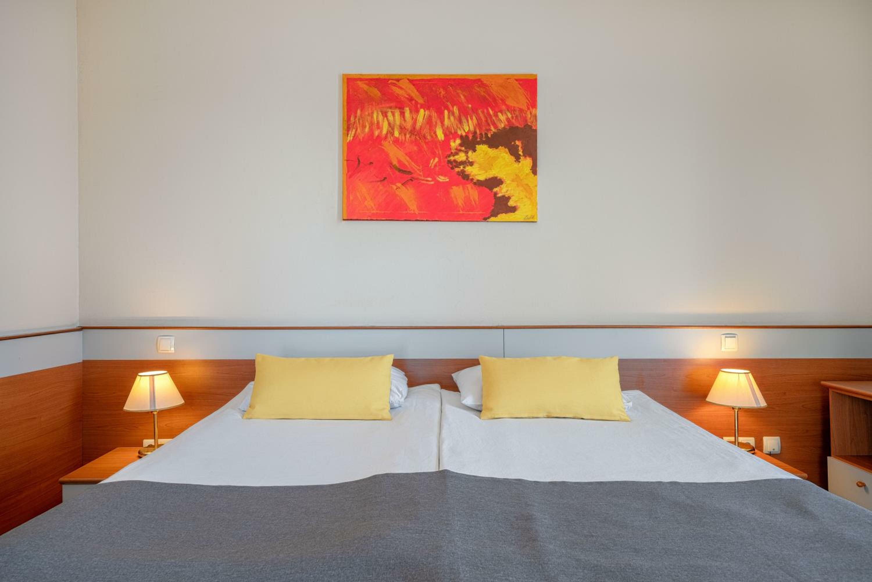 Junior Suite with Balcony and Sea View