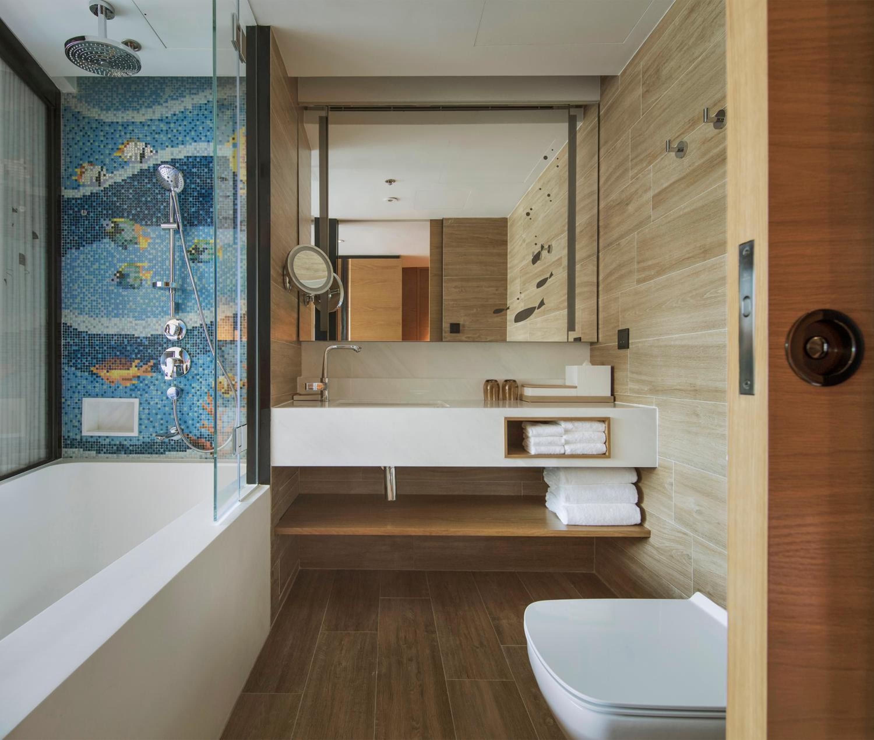 Whiskers Submarine Themed Room with 2 Double Beds