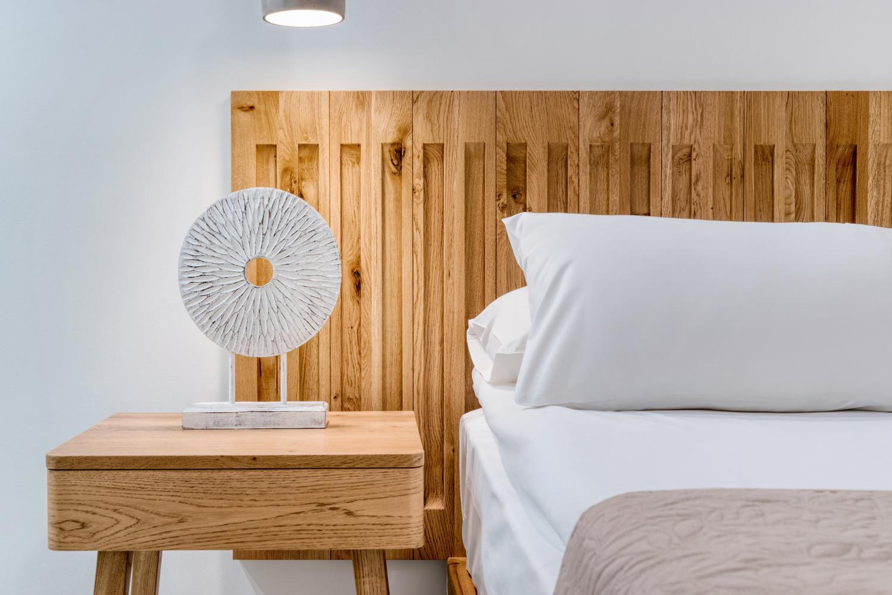 Classic Budget Room Side Sea View (annex)