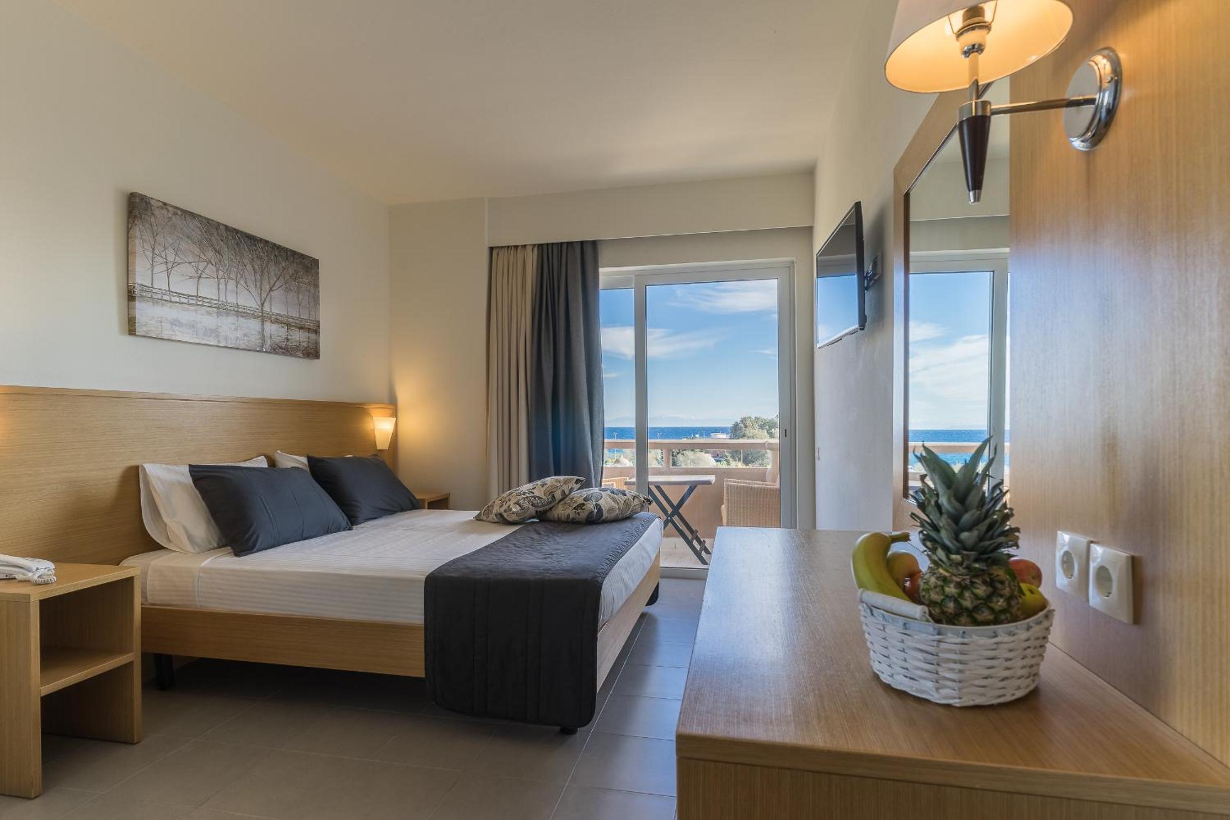 Classic Room Higher Floor - City View