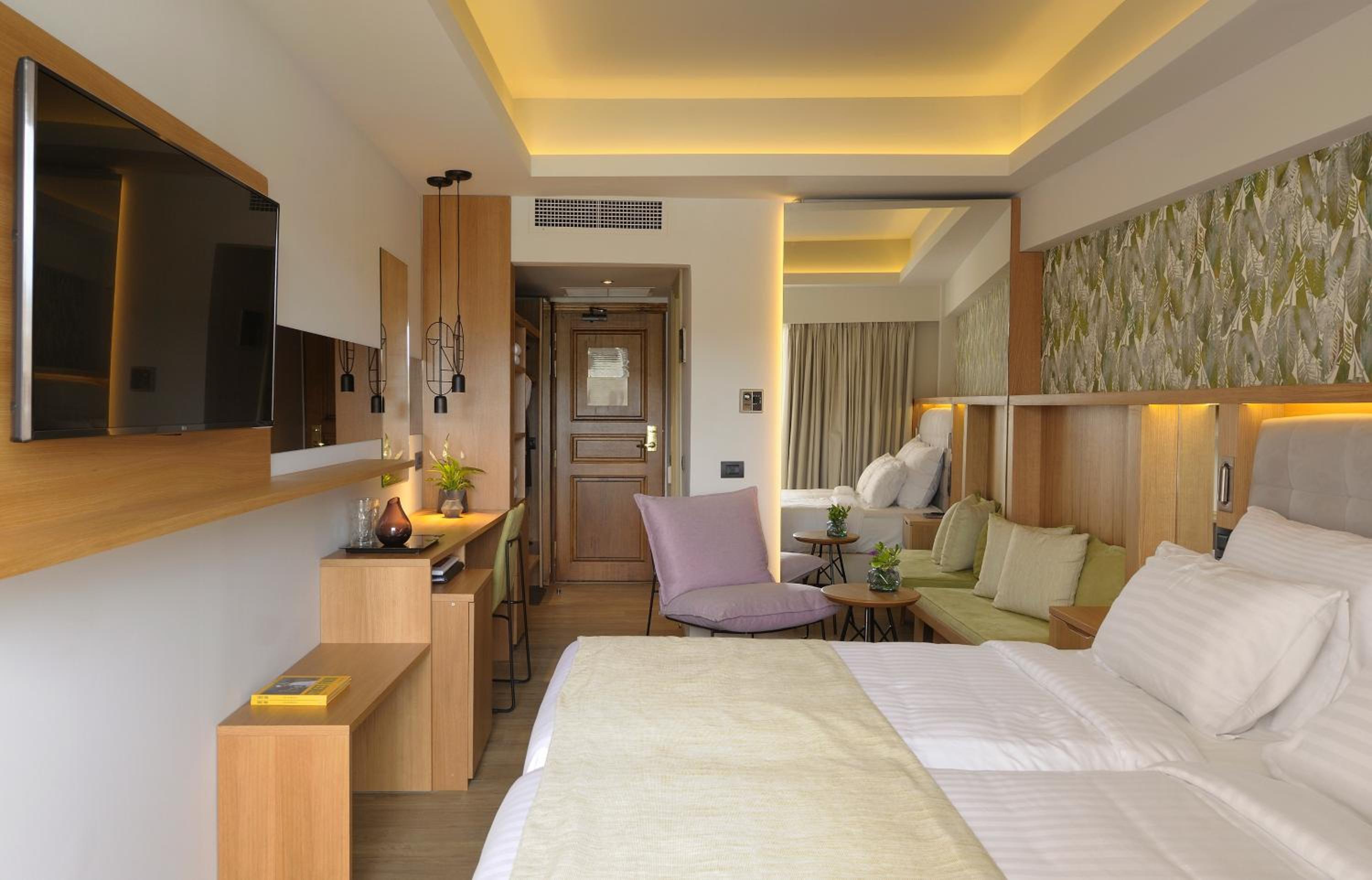 Deluxe Room with Sea View