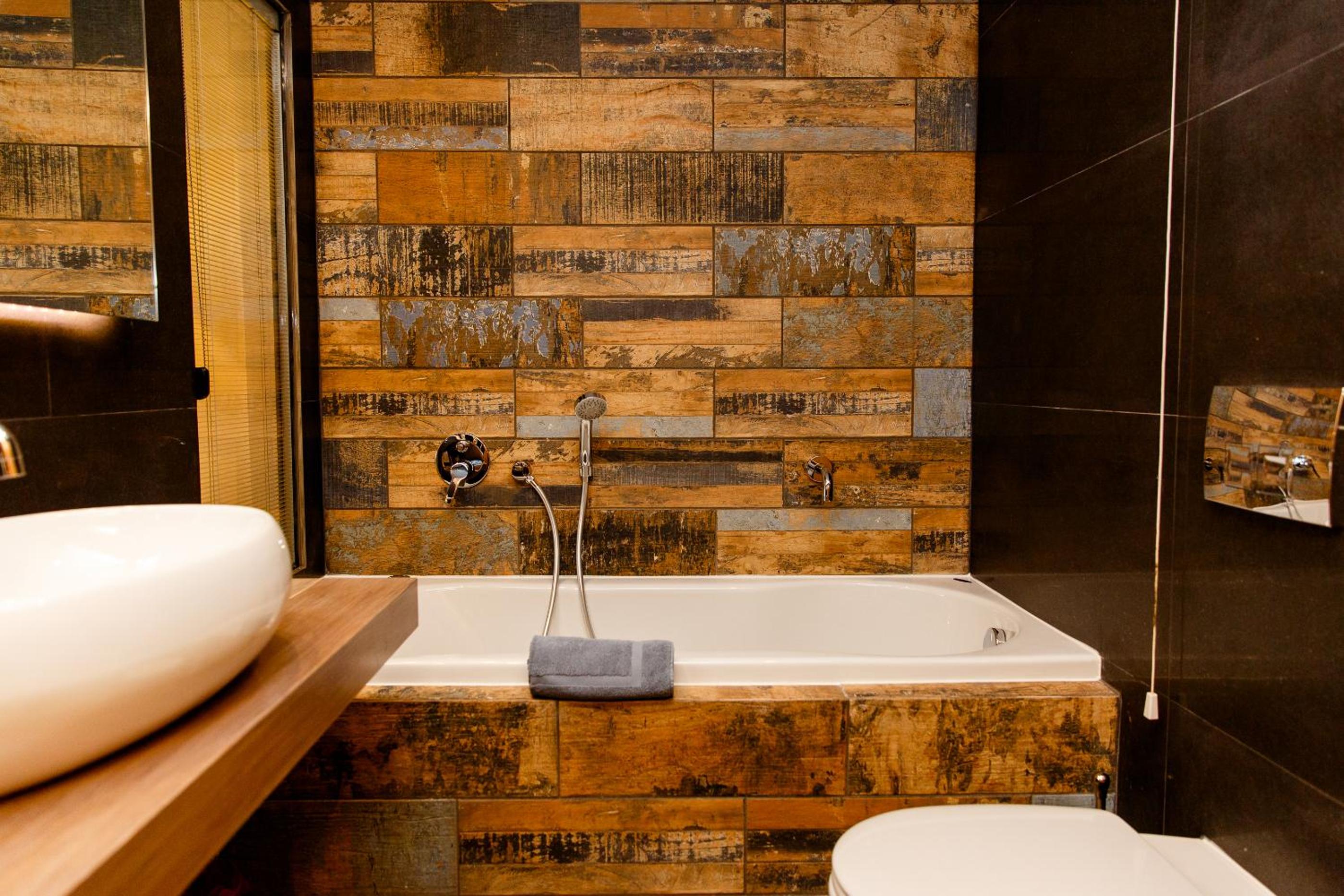 Hephaestus Coco-Mat Suite Front Sea View