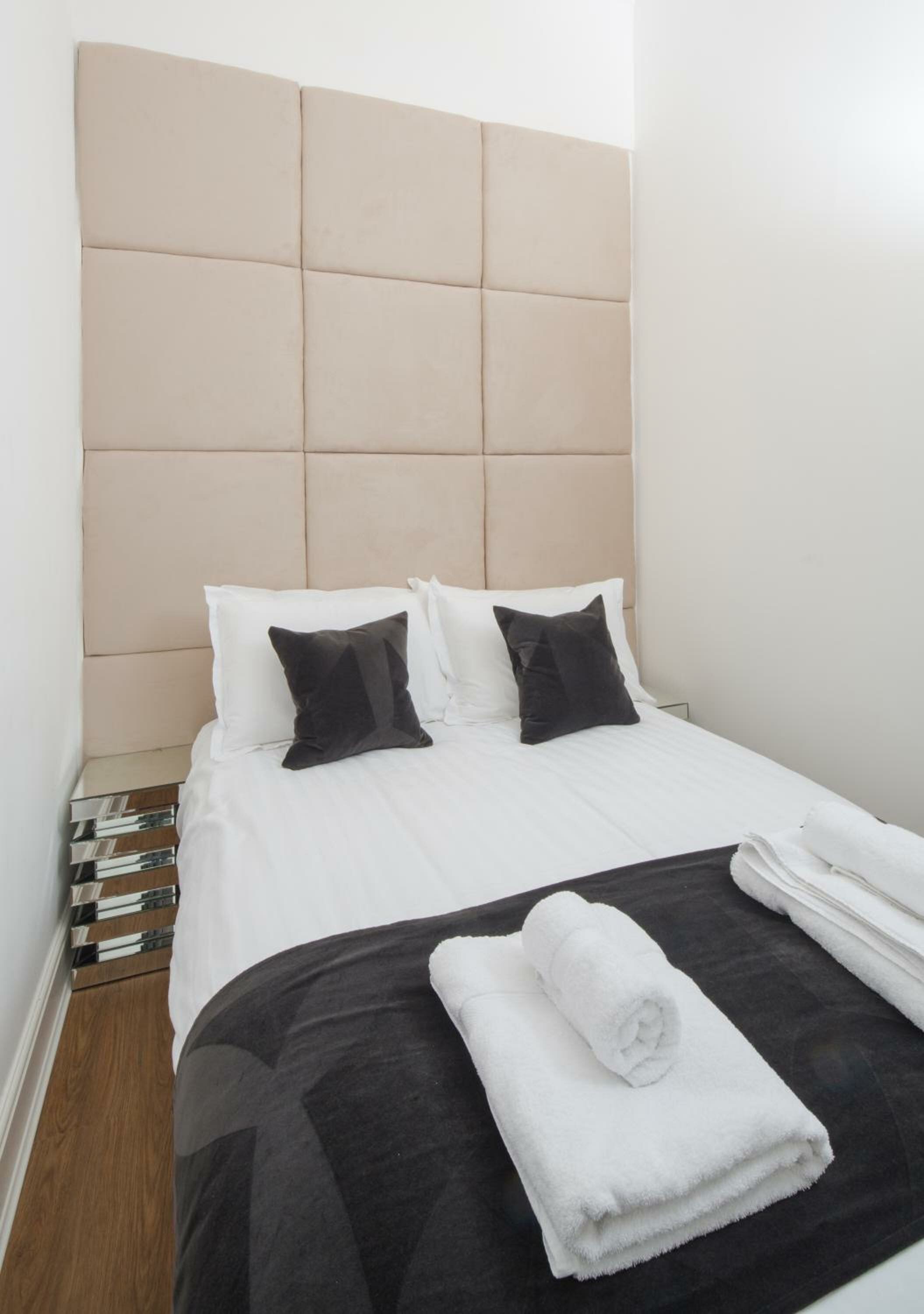 Luxury Two-Bedroom Apartment