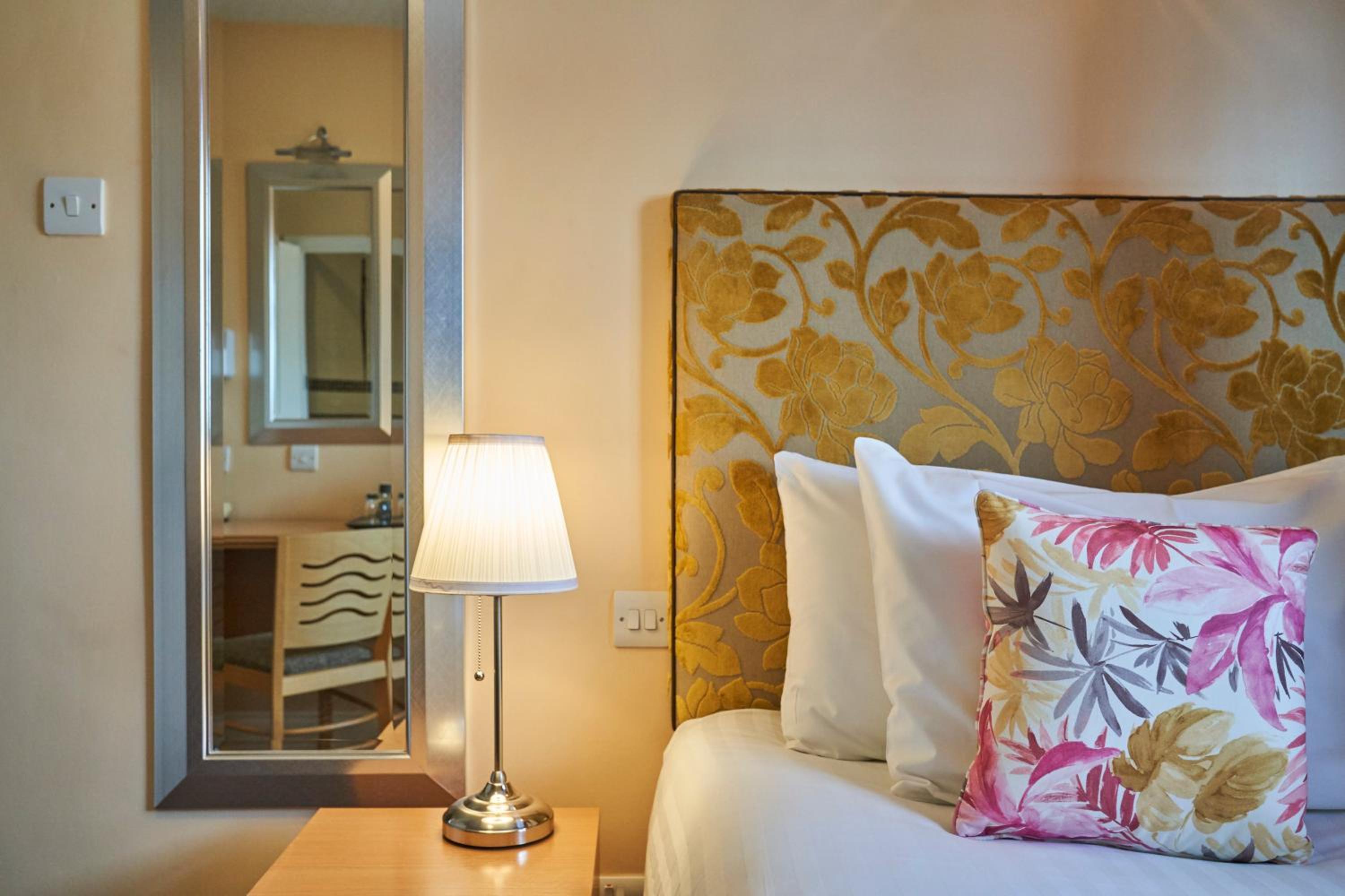 Snug Double Room