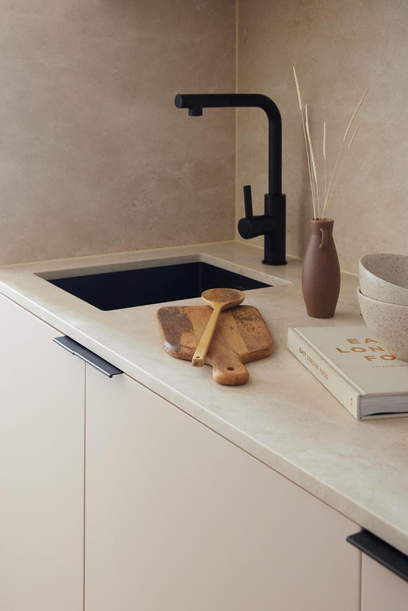 Locke Studio - Adaptable