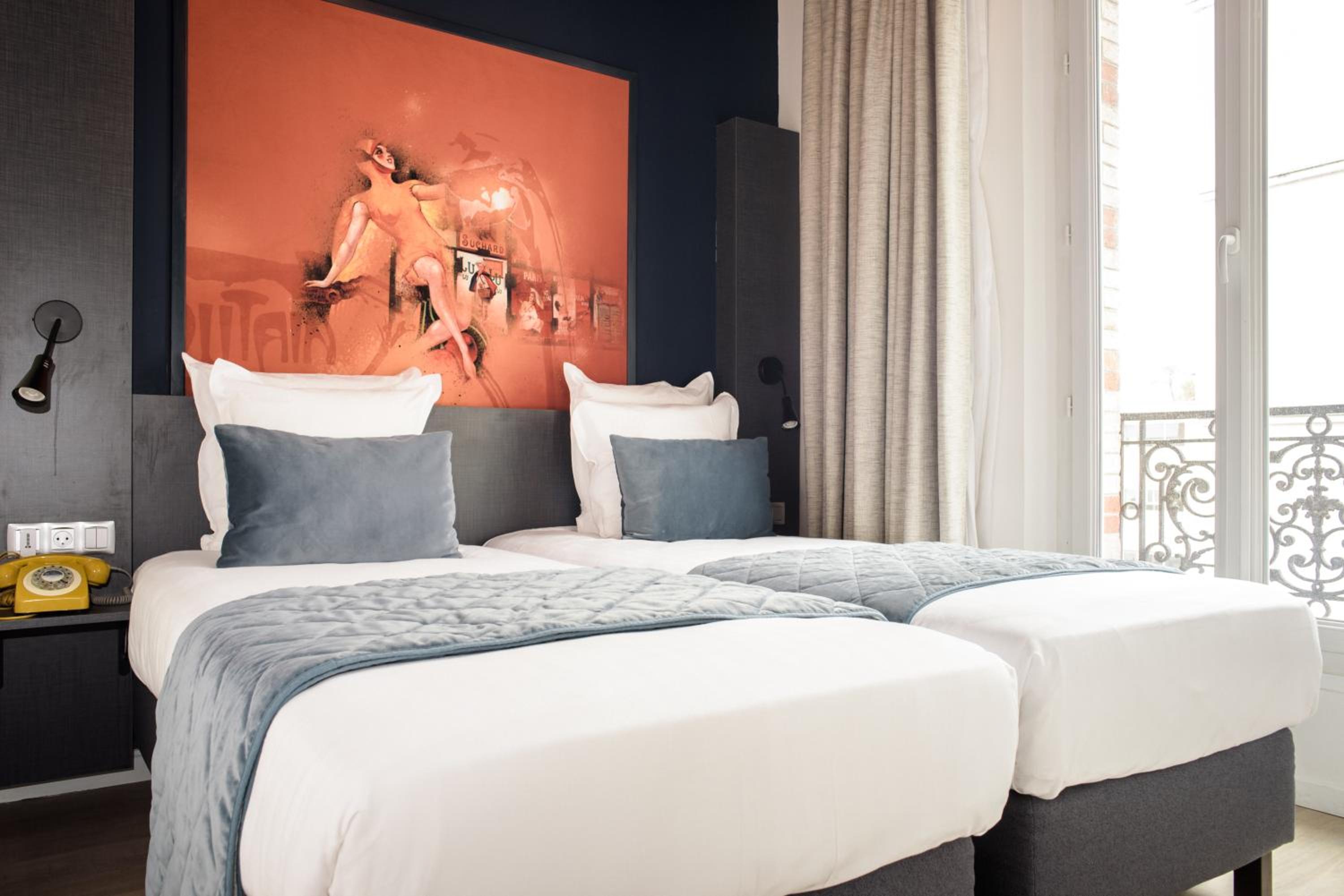 Queen Room