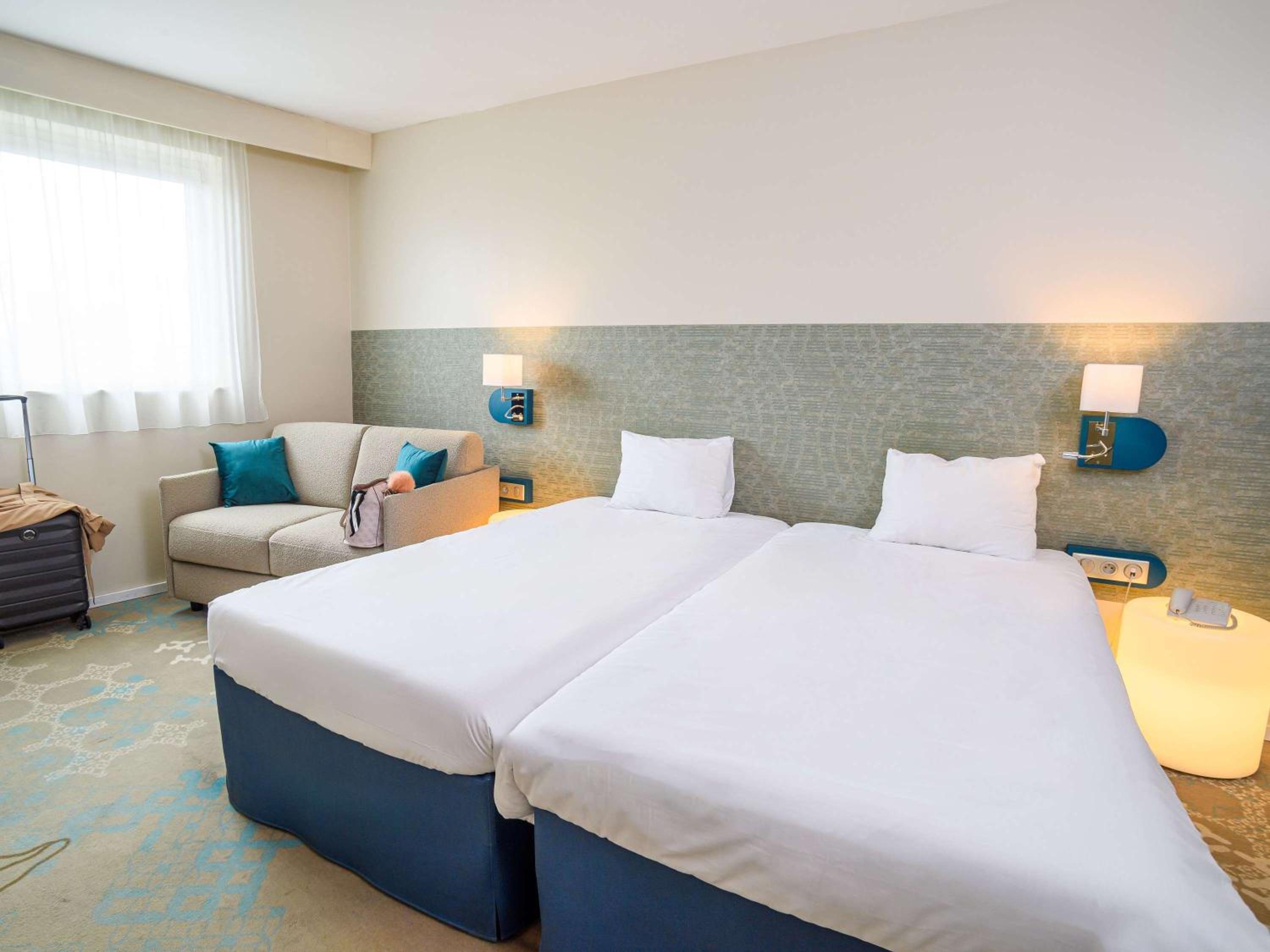 Standard Twin Room with Sofa