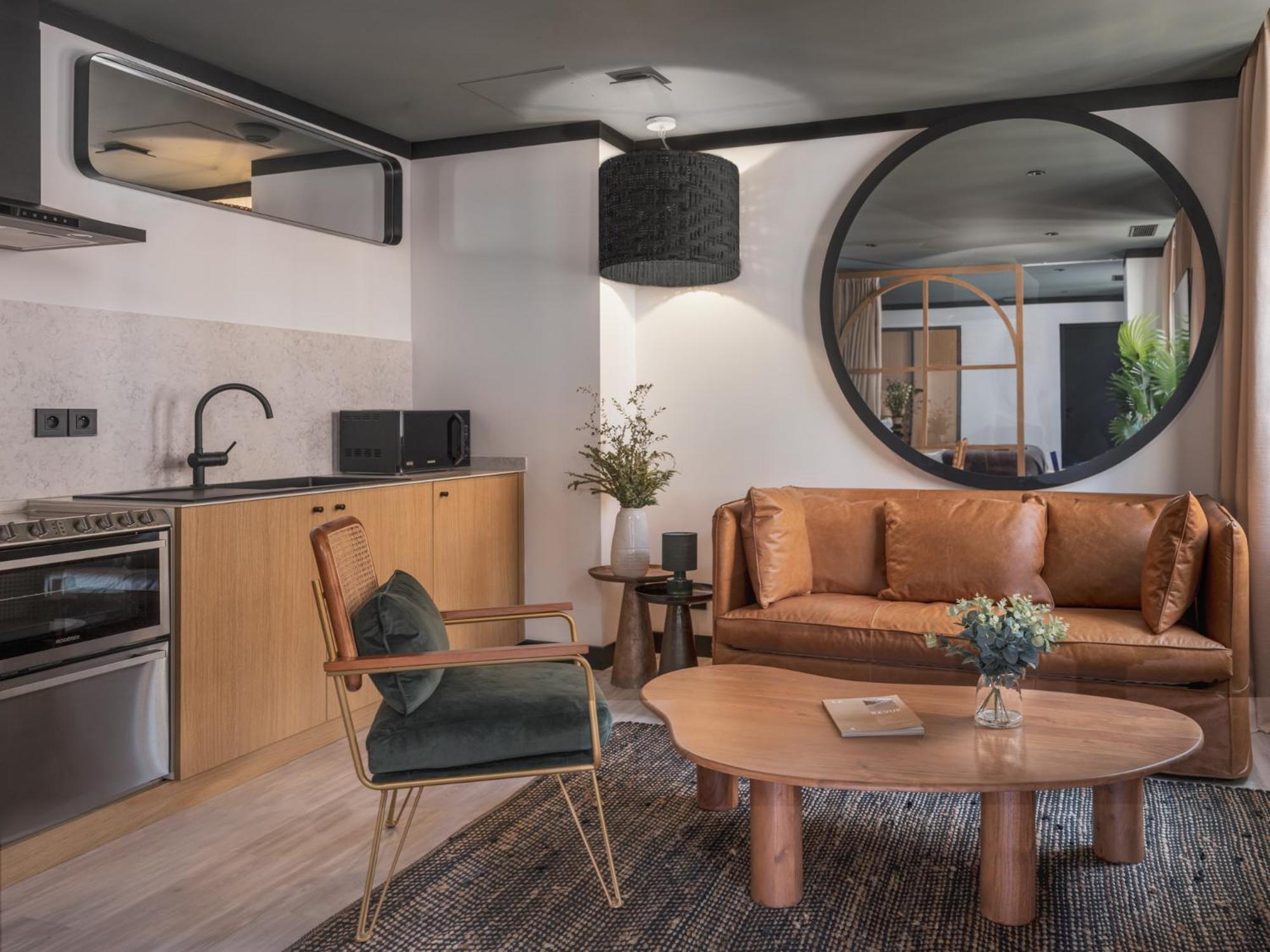 One-Bedroom Apartment