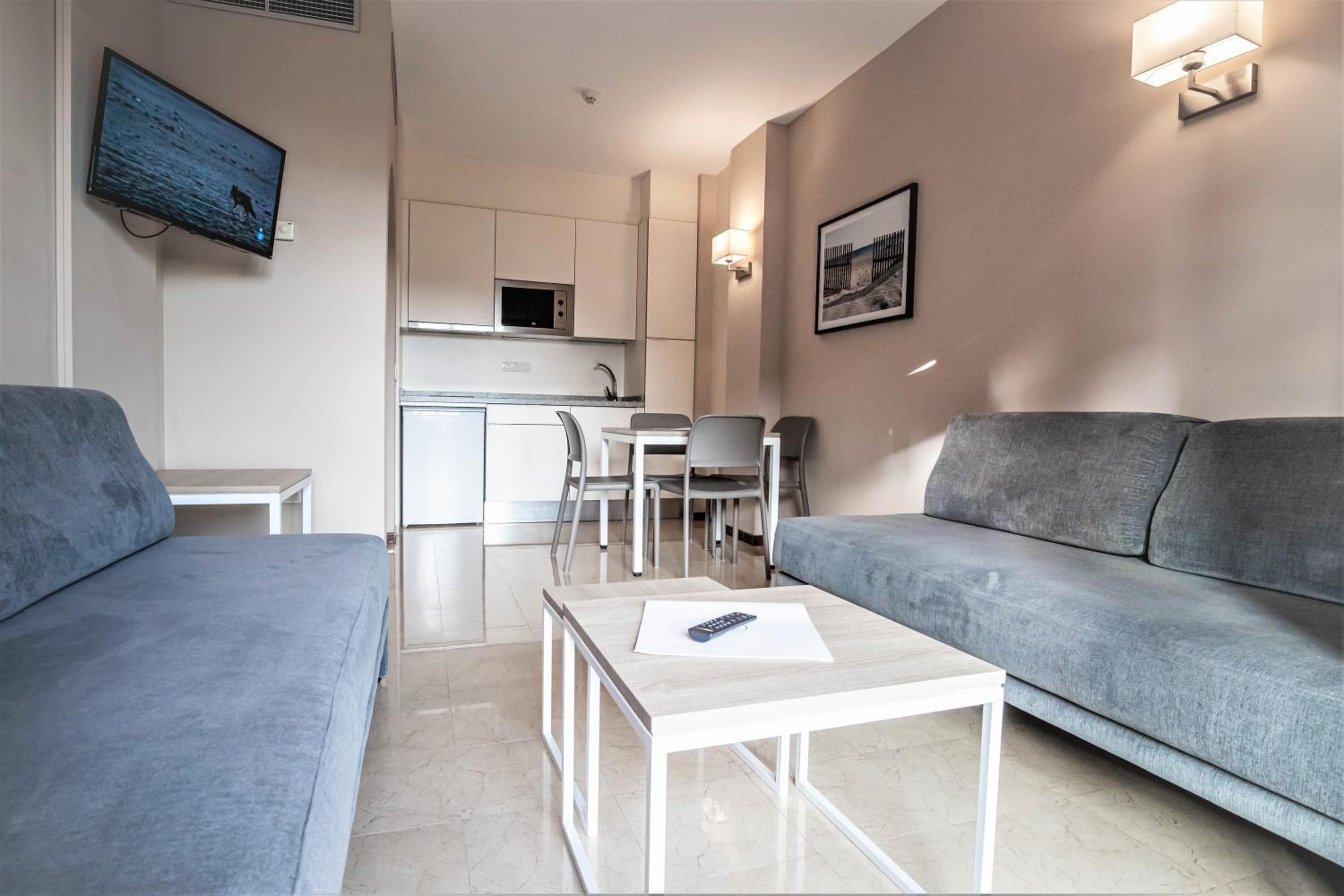 One-Bedroom Apartment (2 Adults + 1 Child)