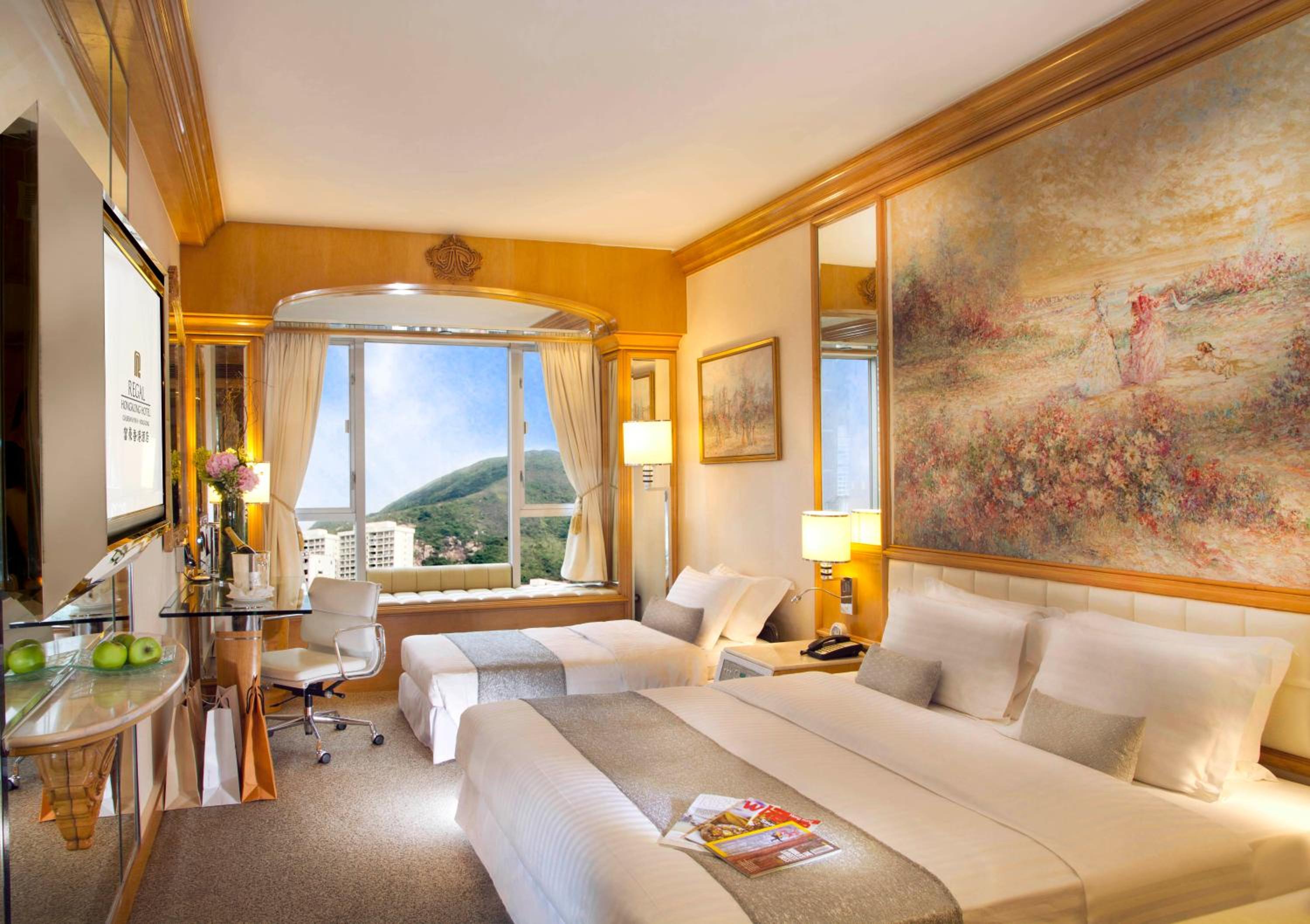 Superior Family Room