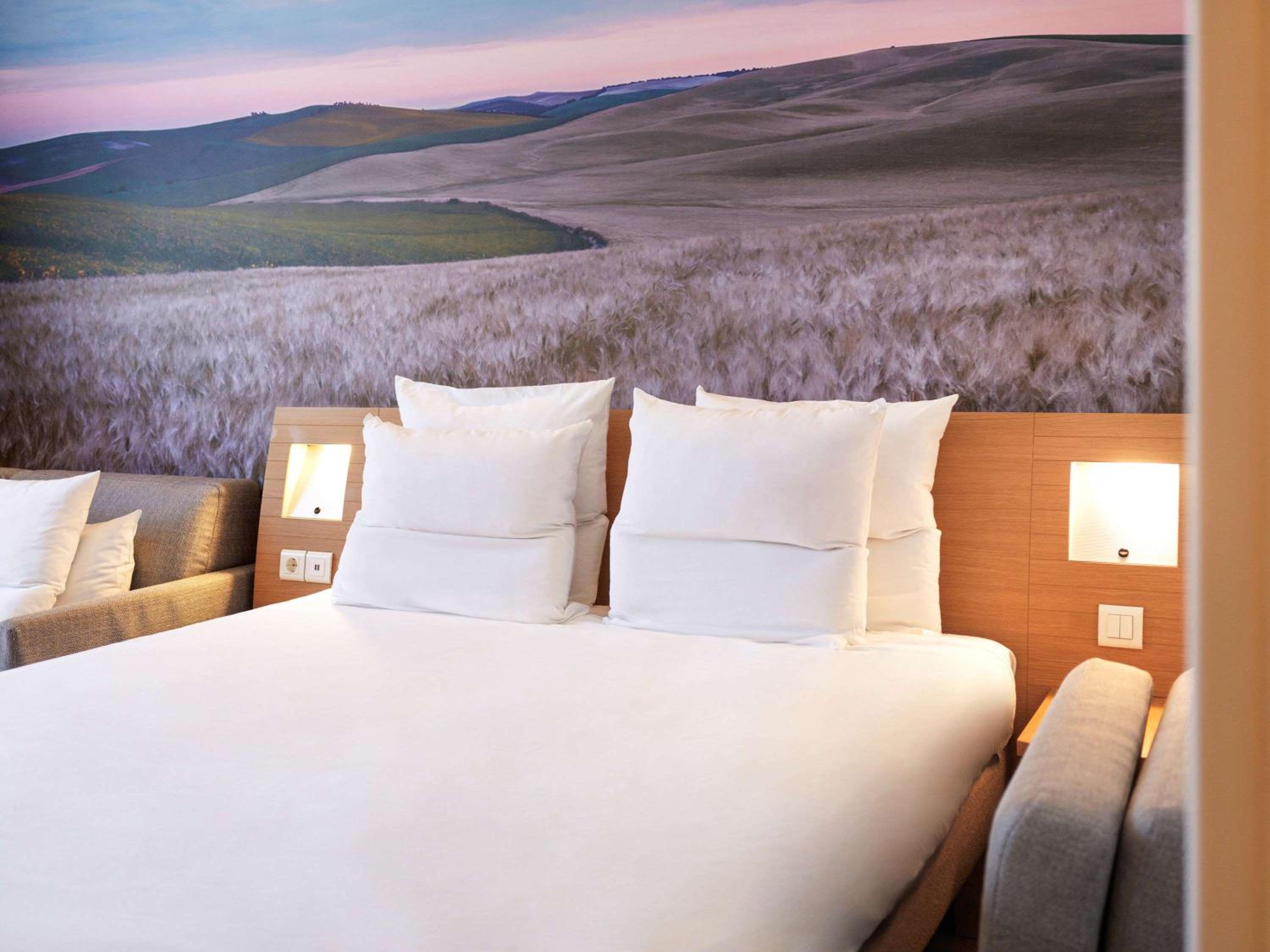 Superior Queen Room with Sofa