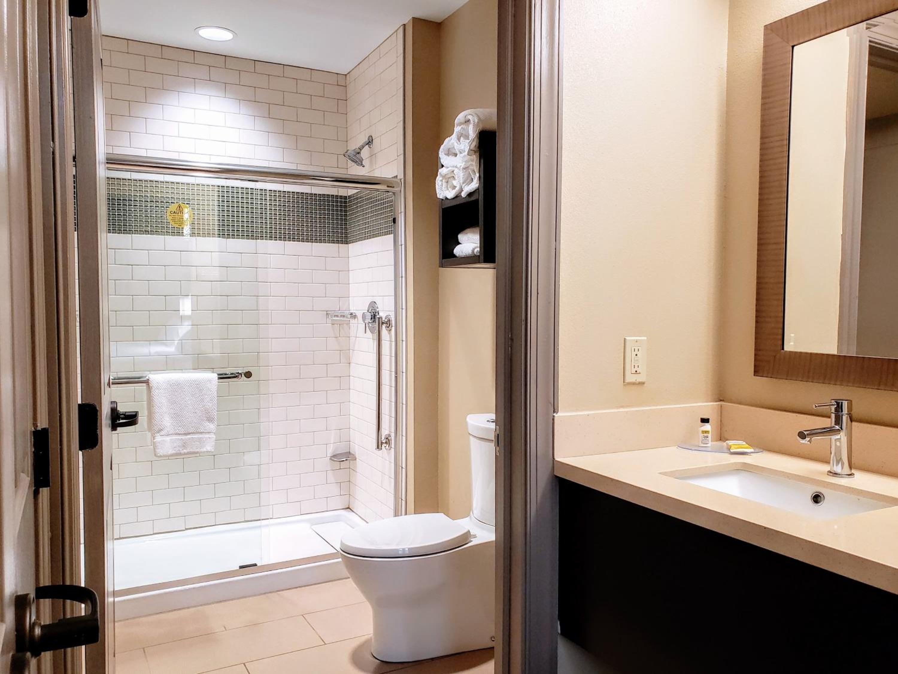 King Studio Suite