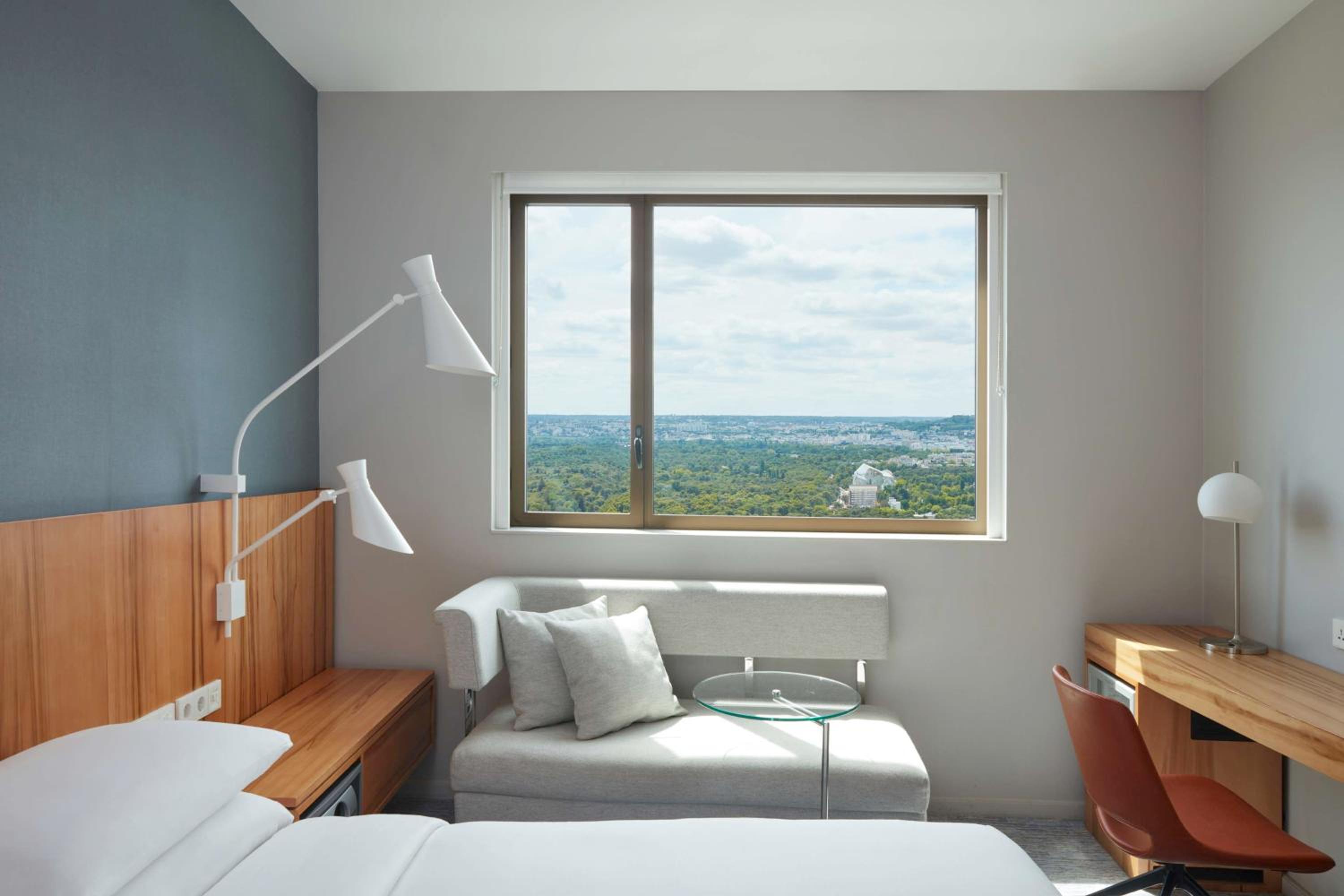 King Room - High Floor/Club Access